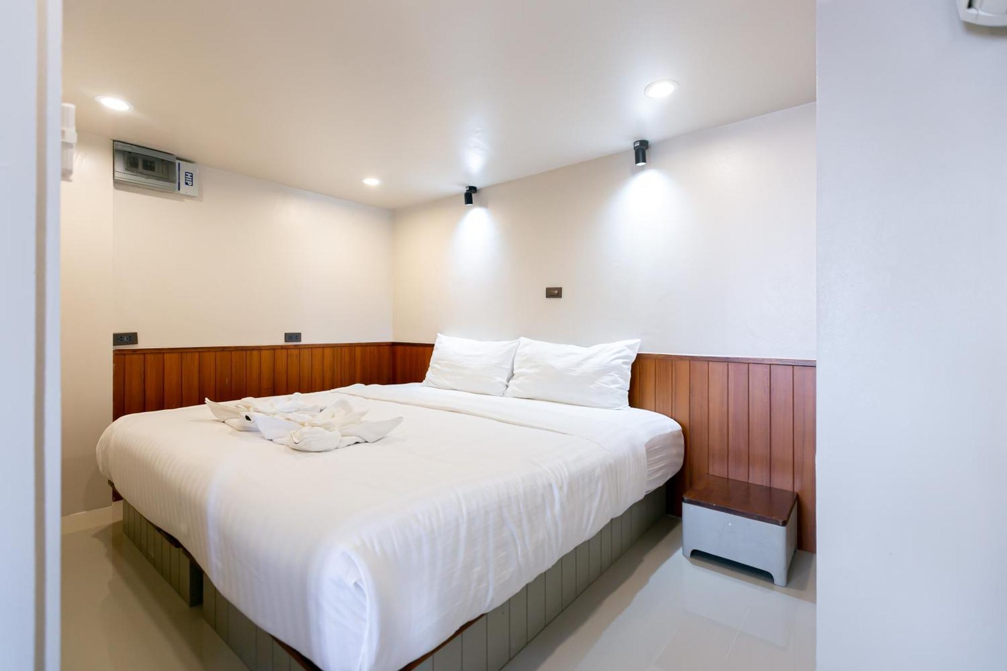 Deluxe Family Suite