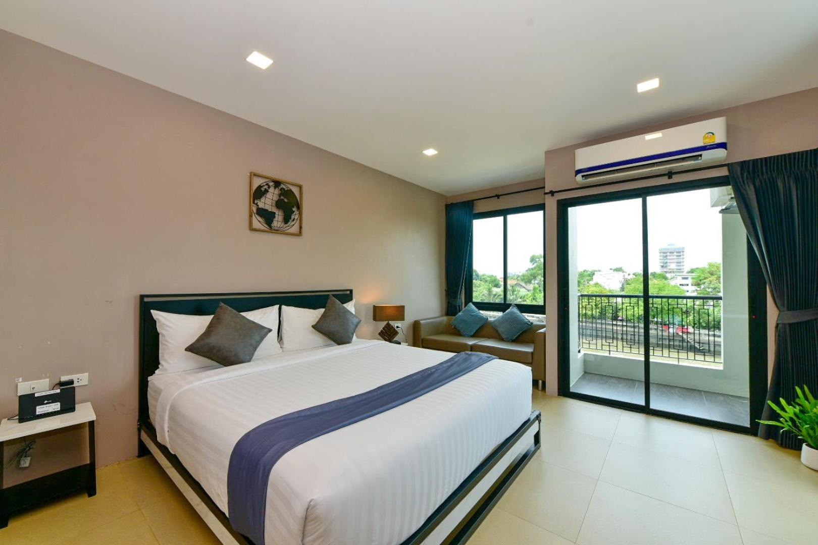 Deluxe Double Room River View