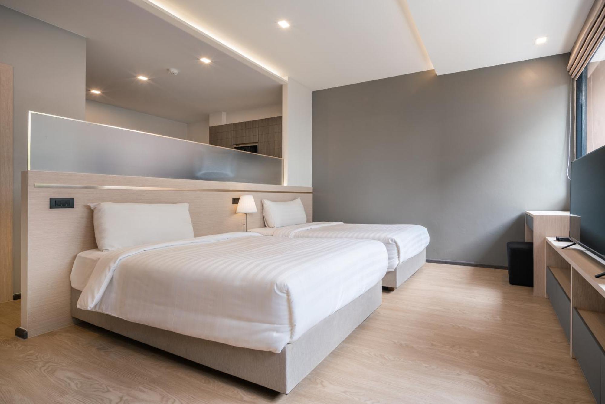 Executive Twin Room,1546535149:JPEG