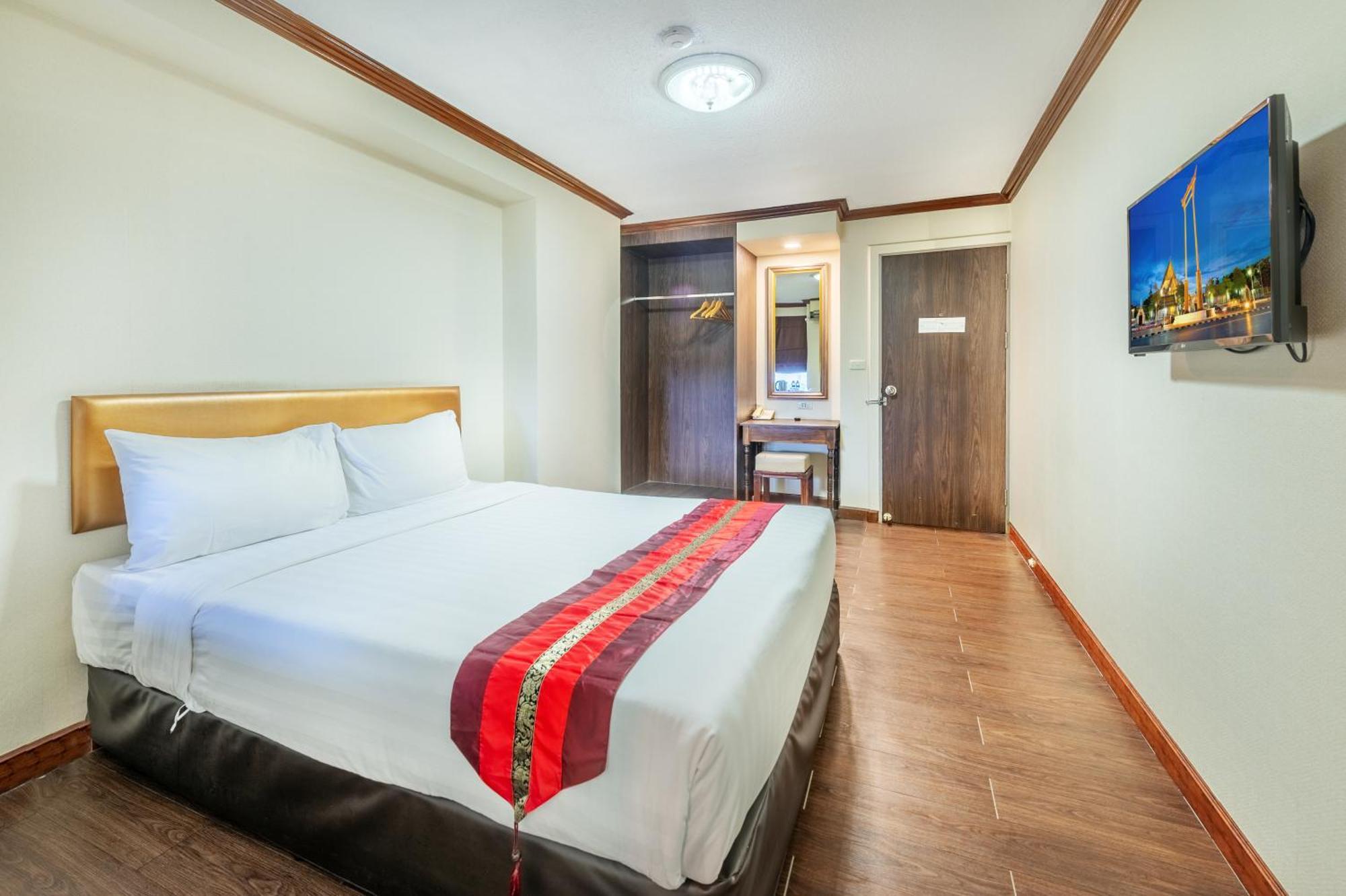 Standard Double or Twin Room,1546633279:JPEG