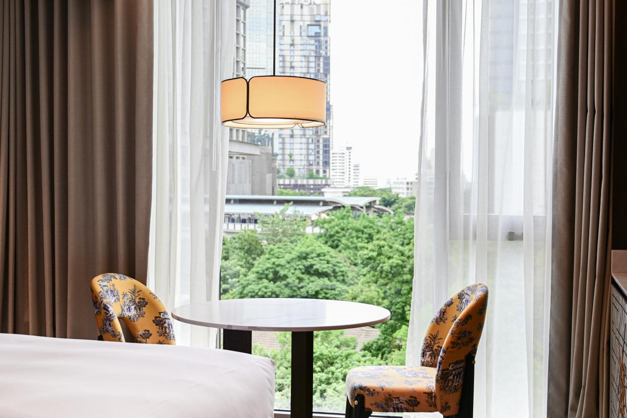 Premium Topaz Room Two Double Beds Club Benefits