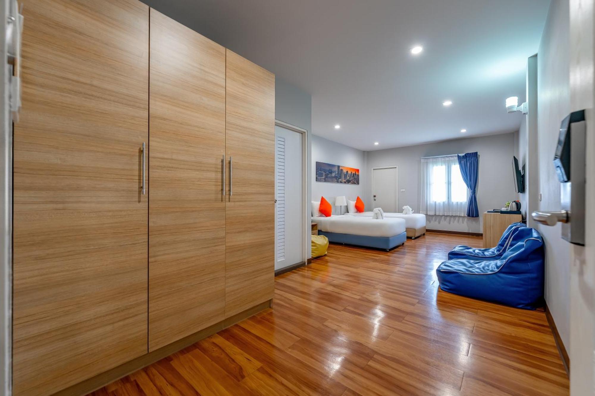 Superior Twin Room,1550862649:JPEG