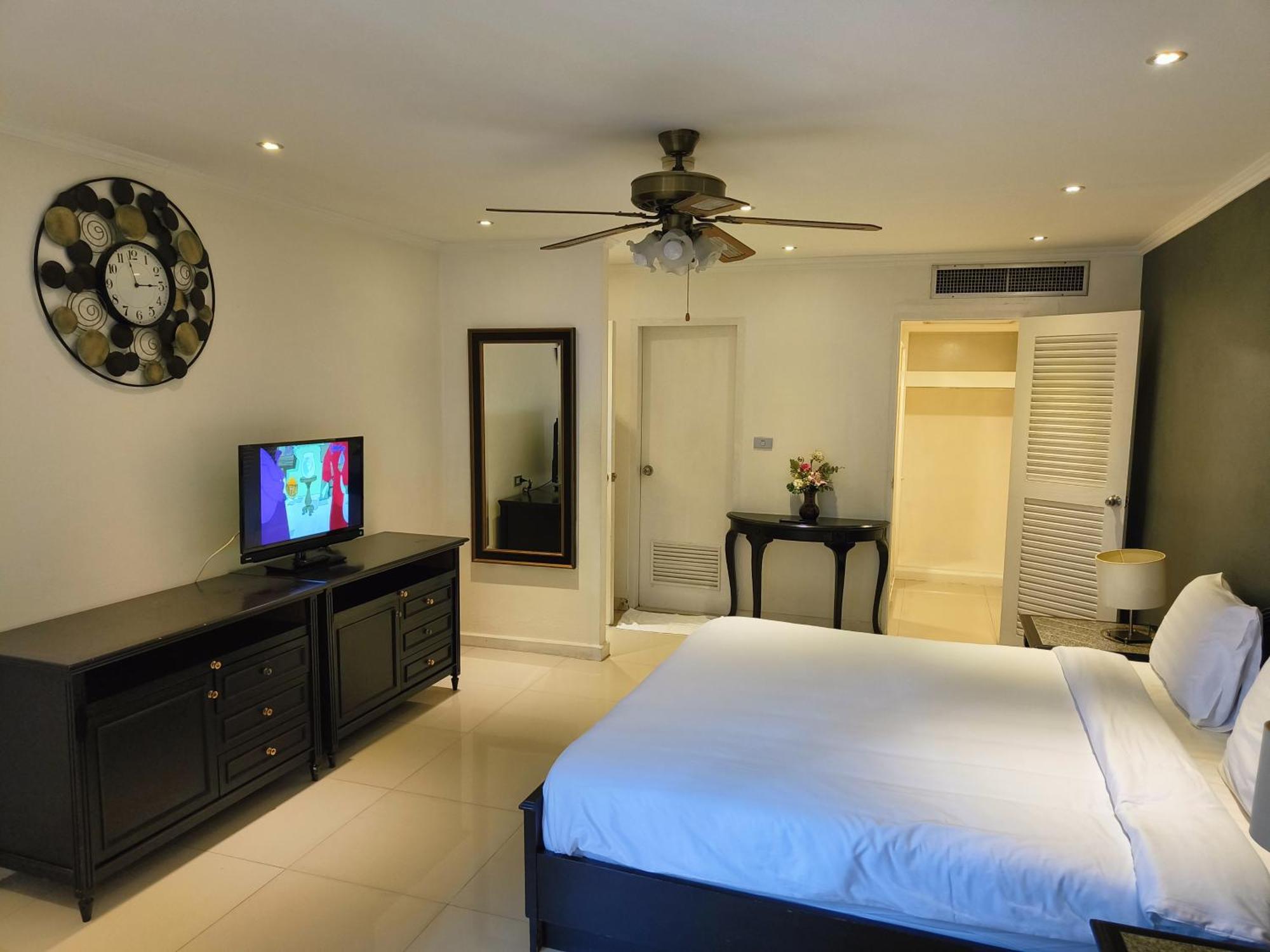One-Bedroom Suite,1559032783:JPEG