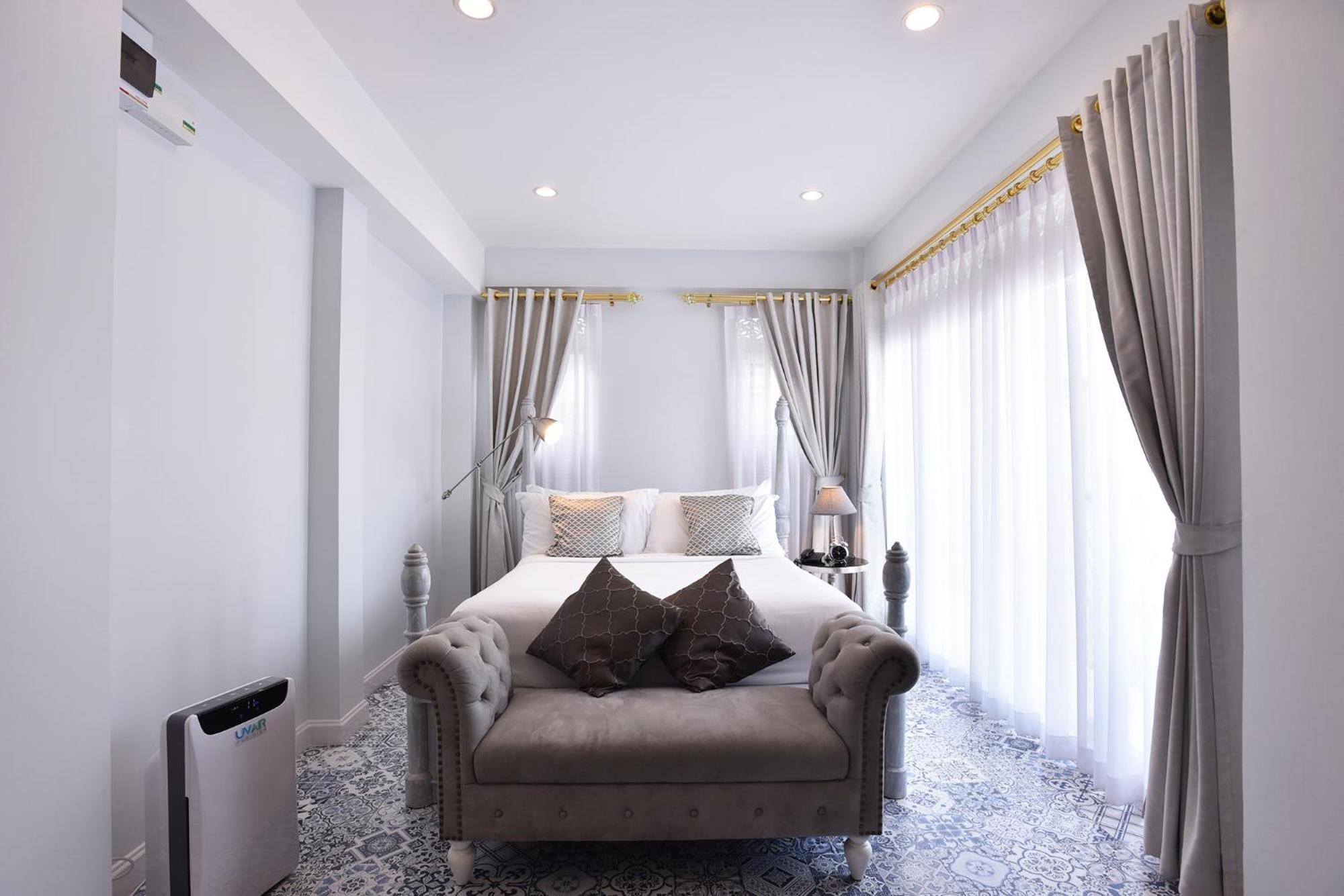 Grand Deluxe Double Room