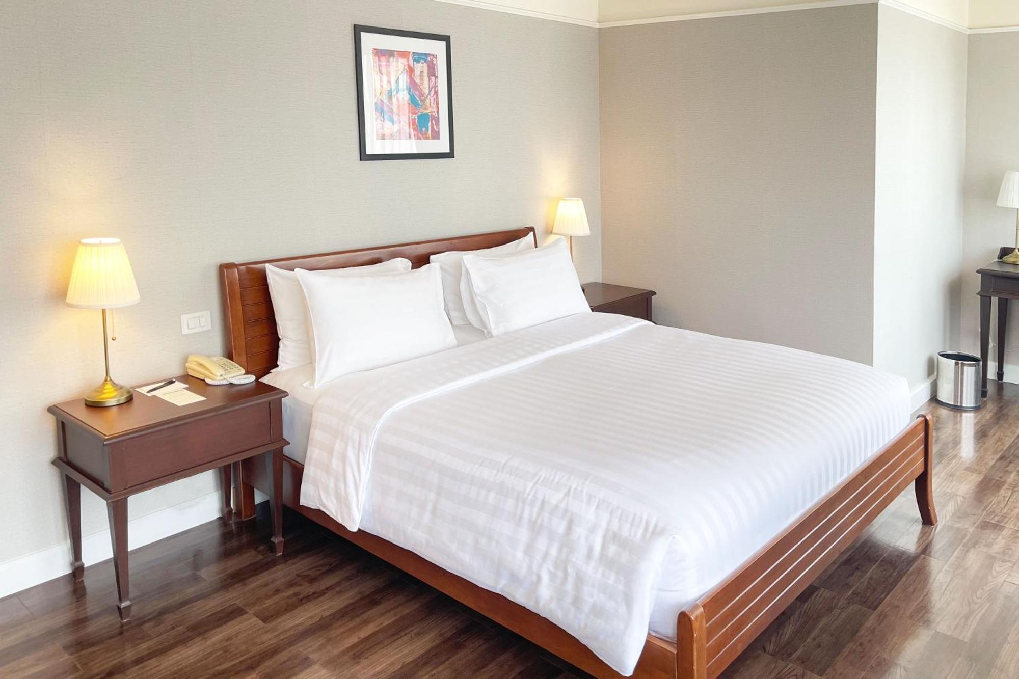 Large Double Room,1576701851:JPEG