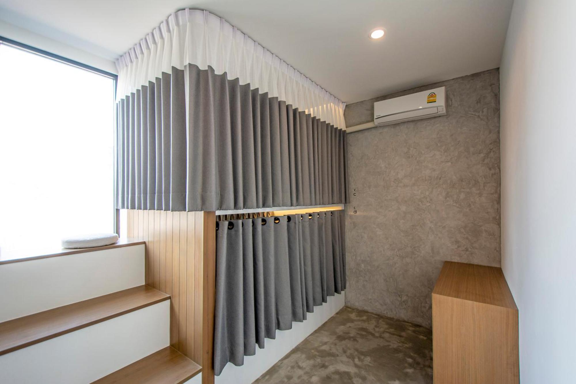 Bed 4-Bed Female Dormitory Room