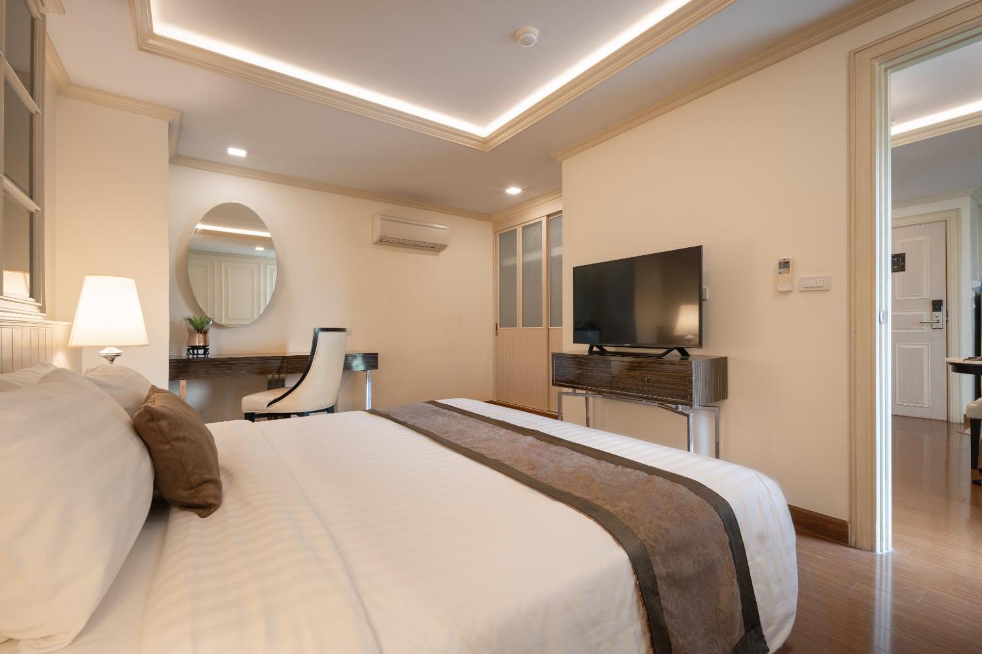 One-Bedroom Suite