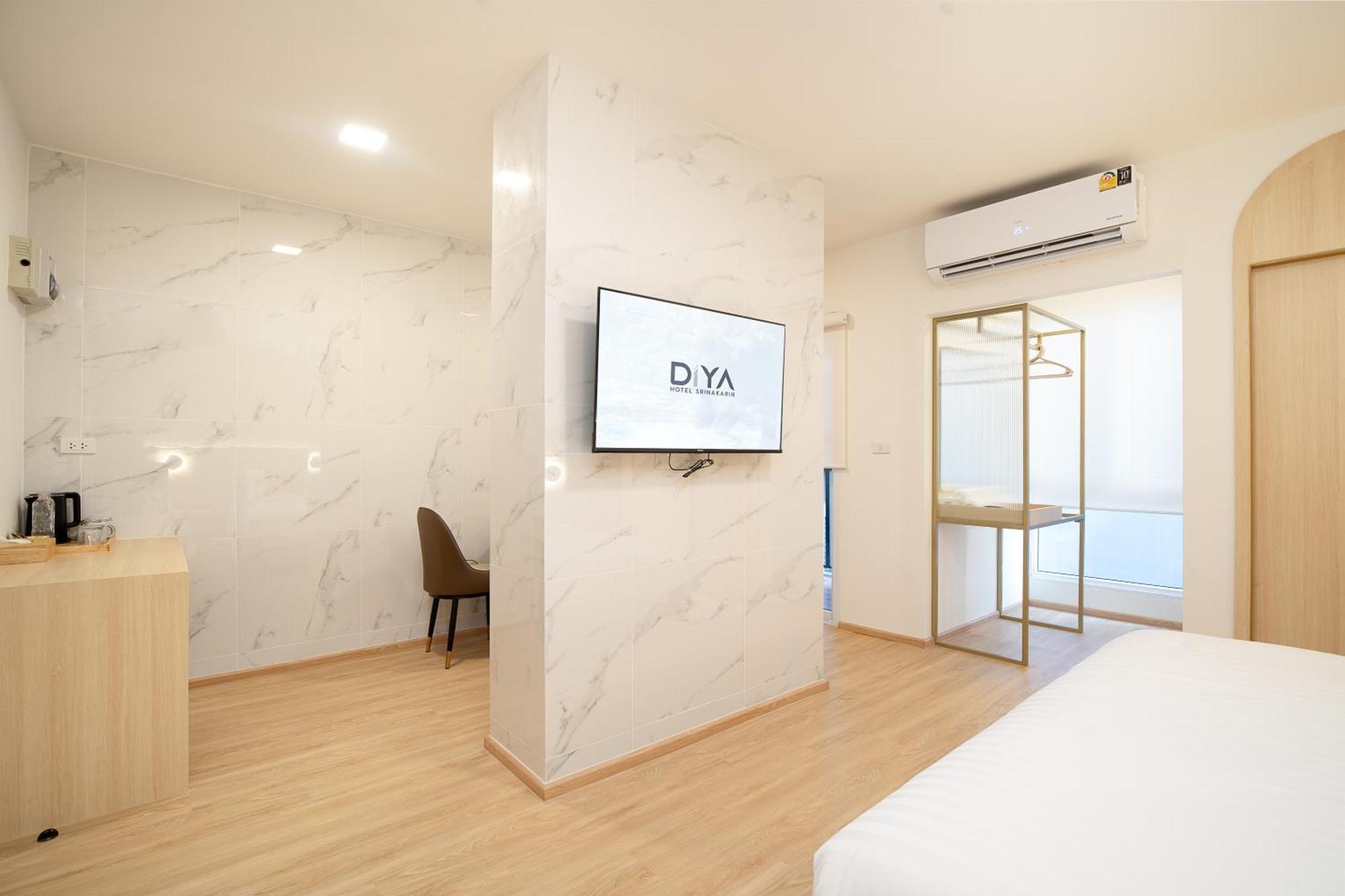 Deluxe Premier Room balcony