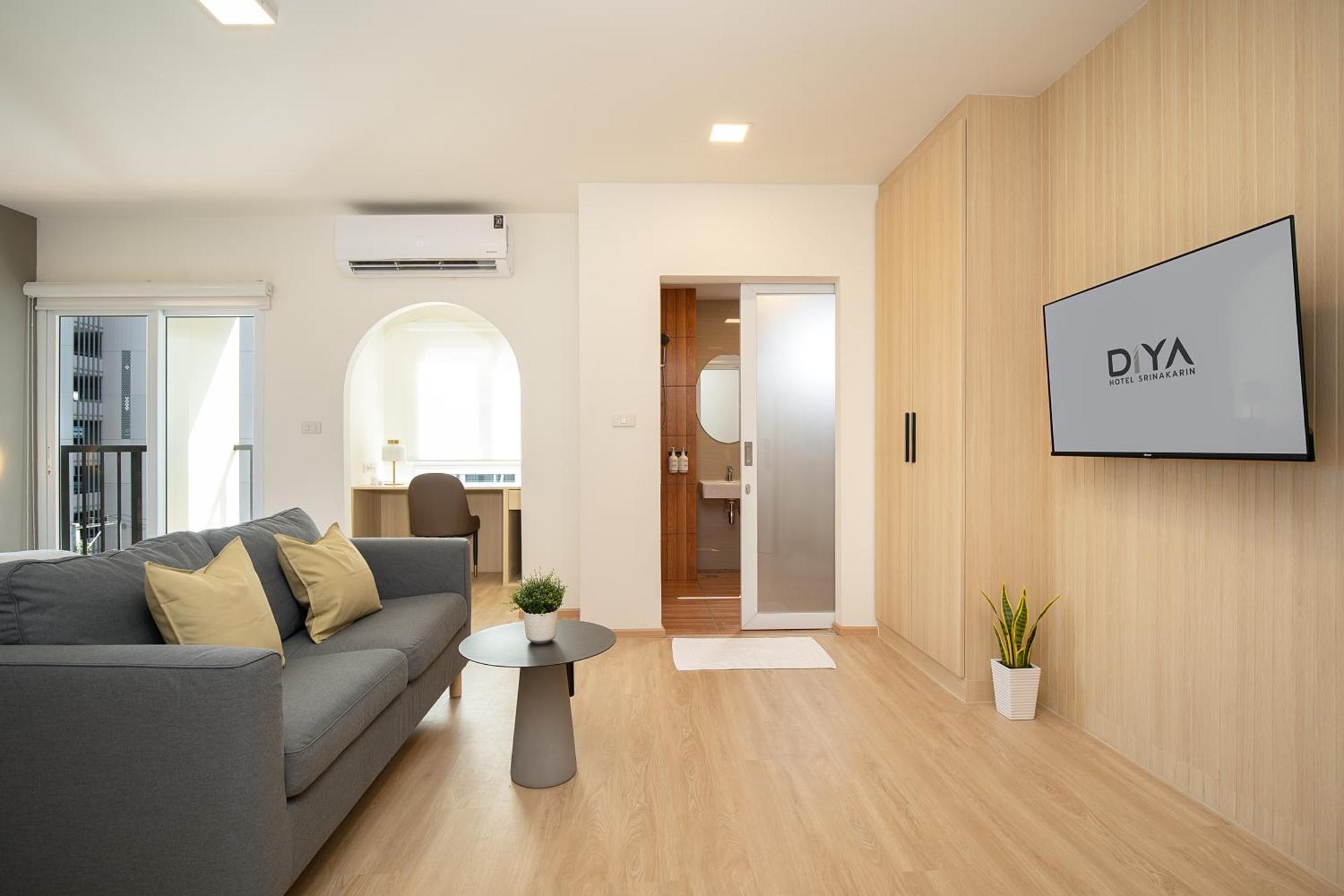 One-Bedroom Suite balcony