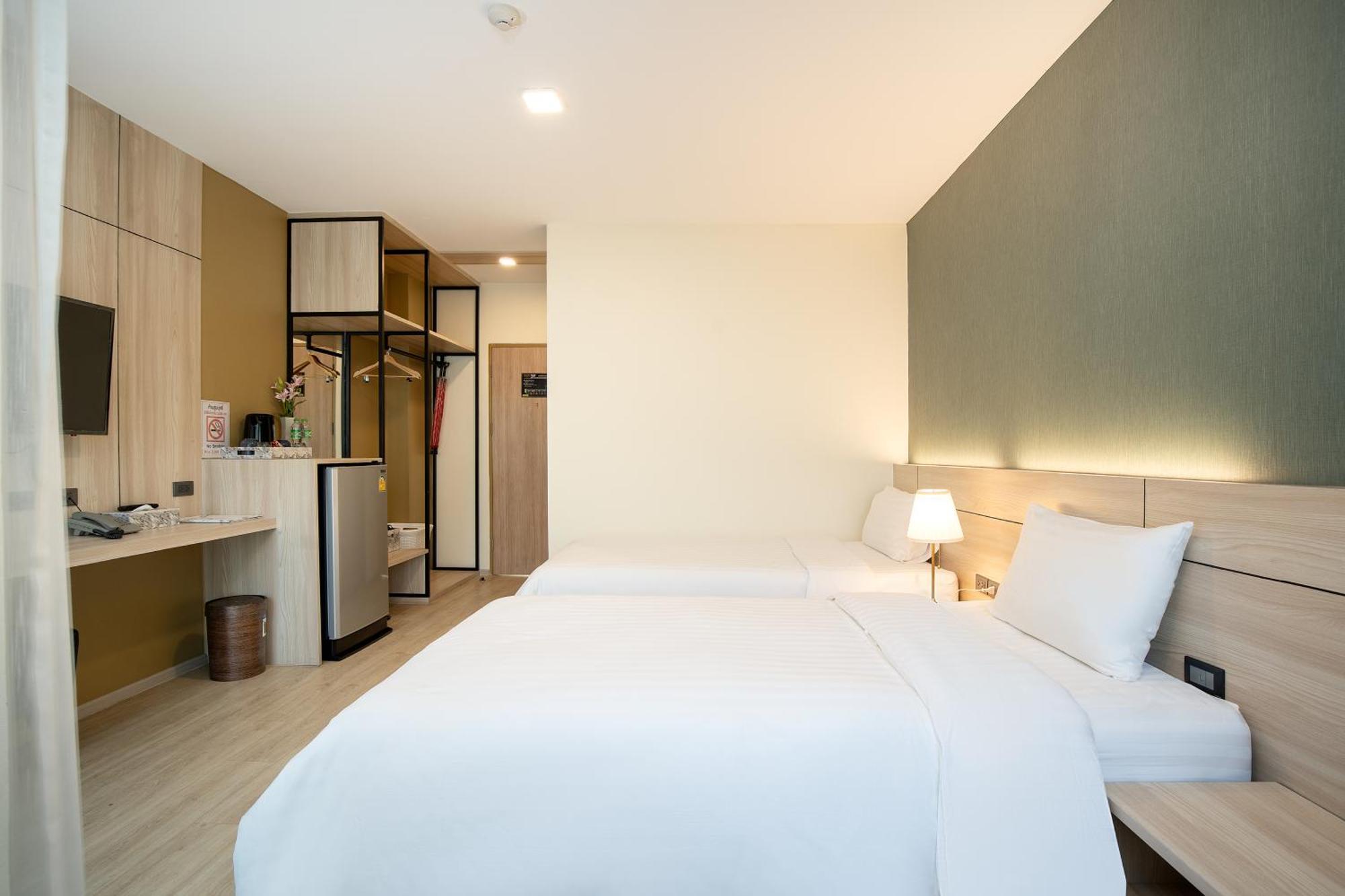 Deluxe Twin Room