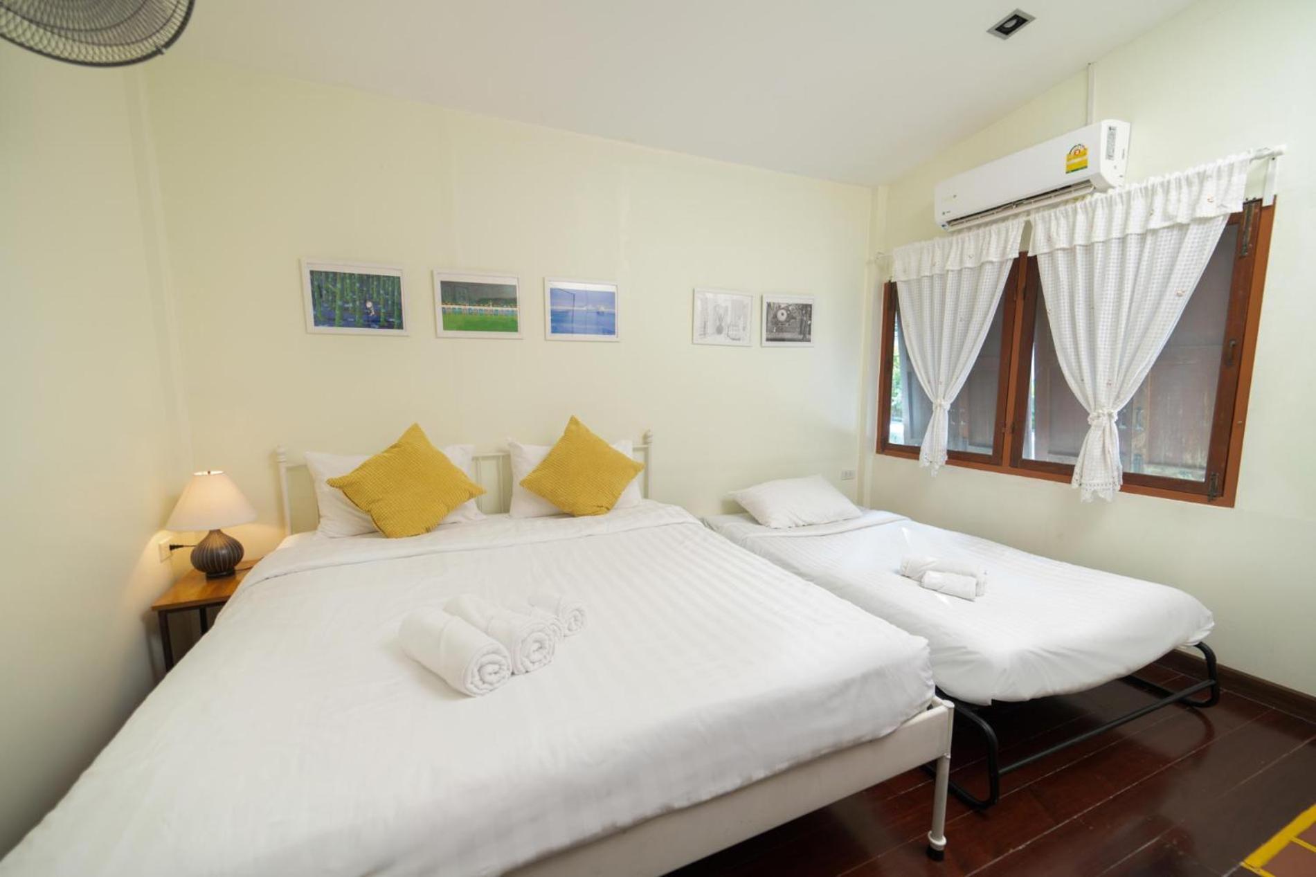 Quarto Duplo Deluxe com Cama Extra