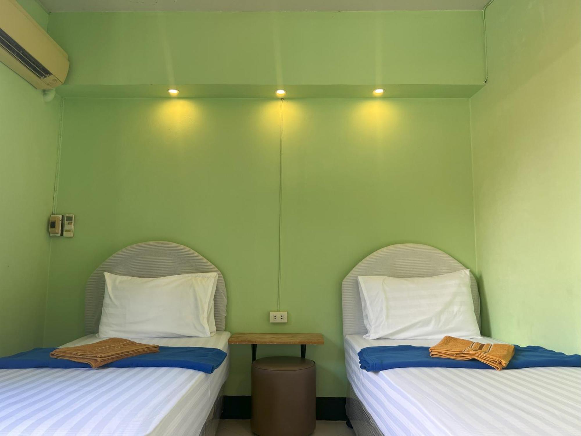 Twin Room with Private Bathroom