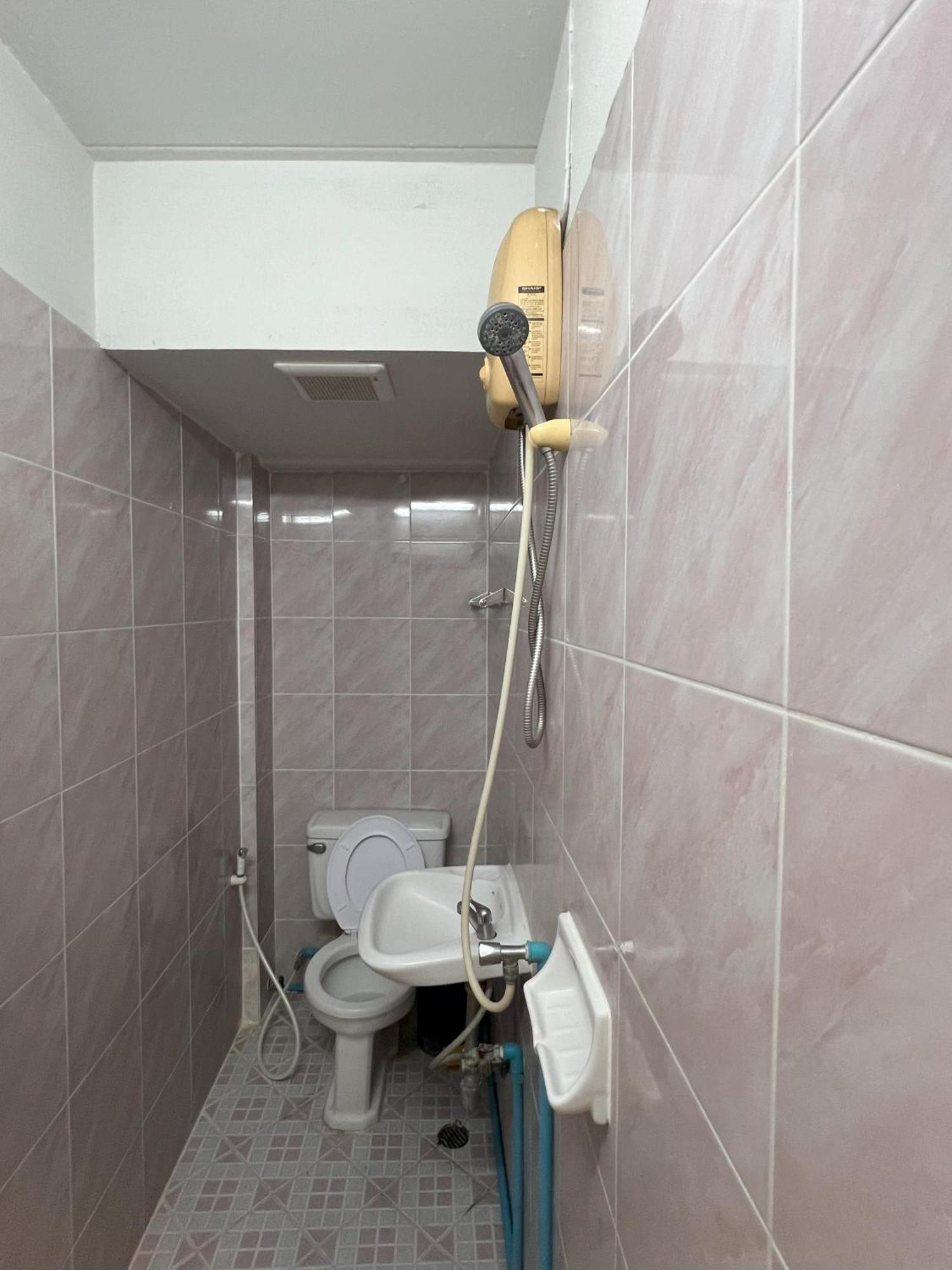 Double Room Private Bathroom