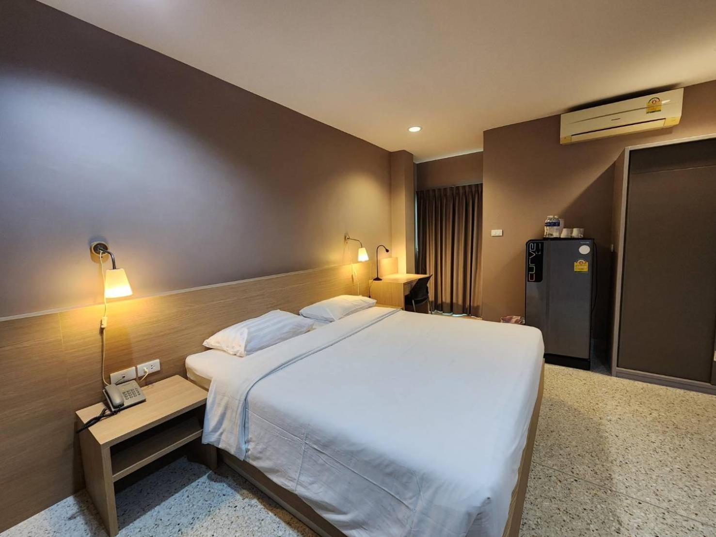 Standard Triple Room without a Window