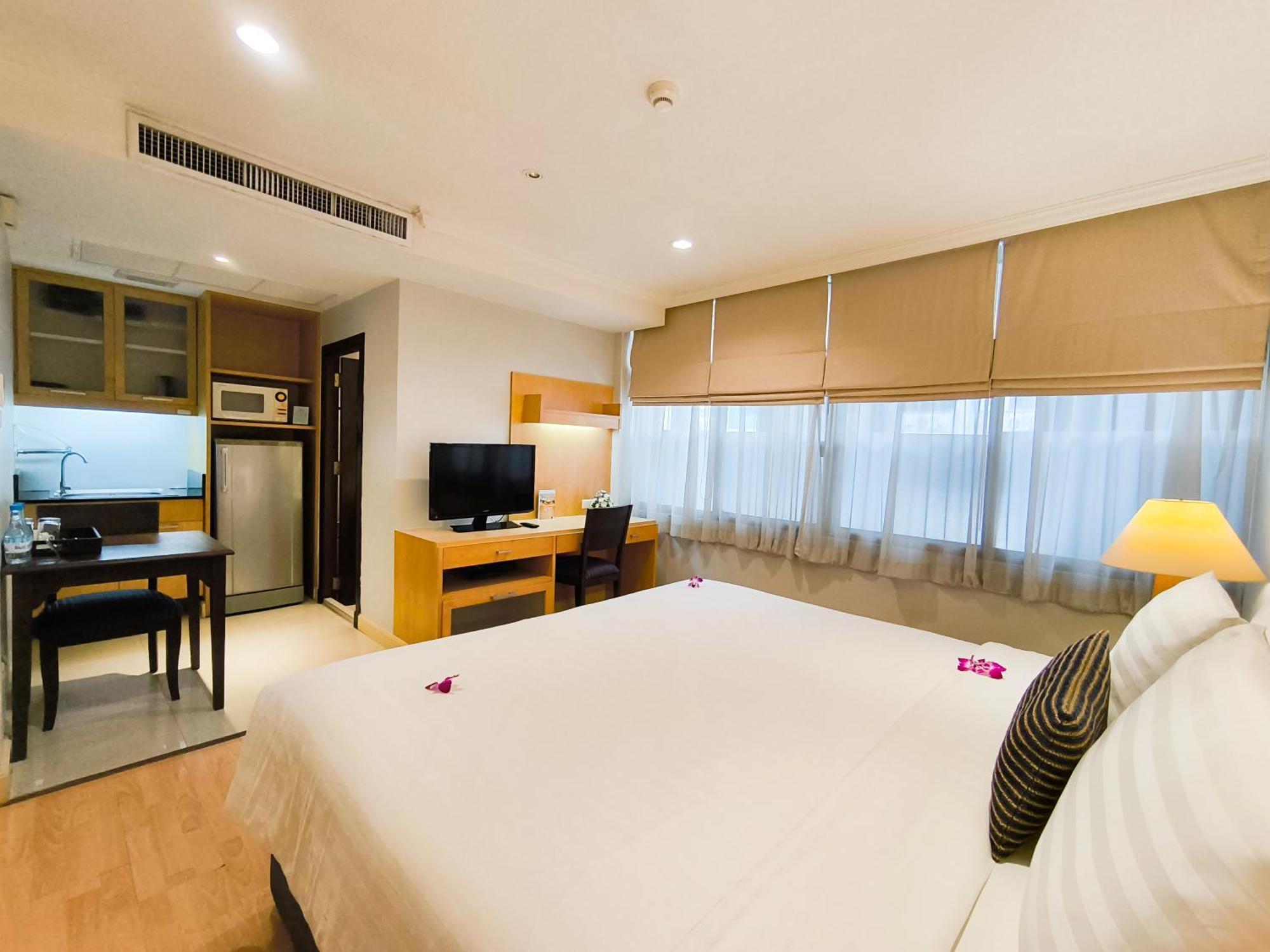 Executive Suite