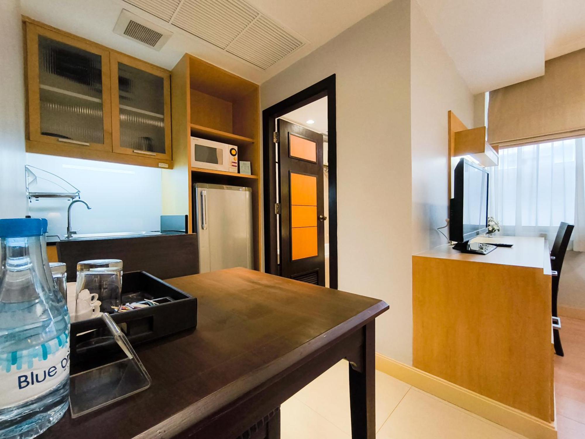 Executive Suite