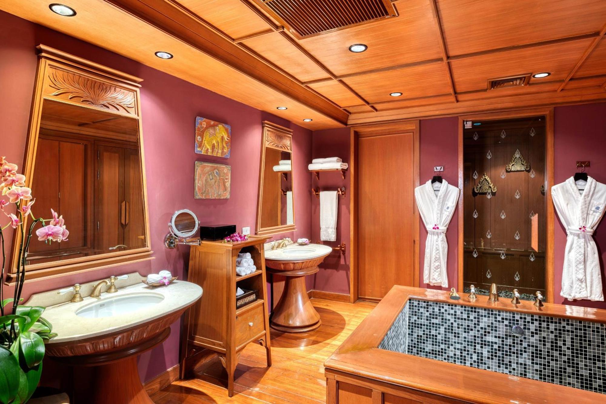 Suite Ruen Thai mit 2 Schlafzimmern und Stadtblick - Zugang zur Club Lounge