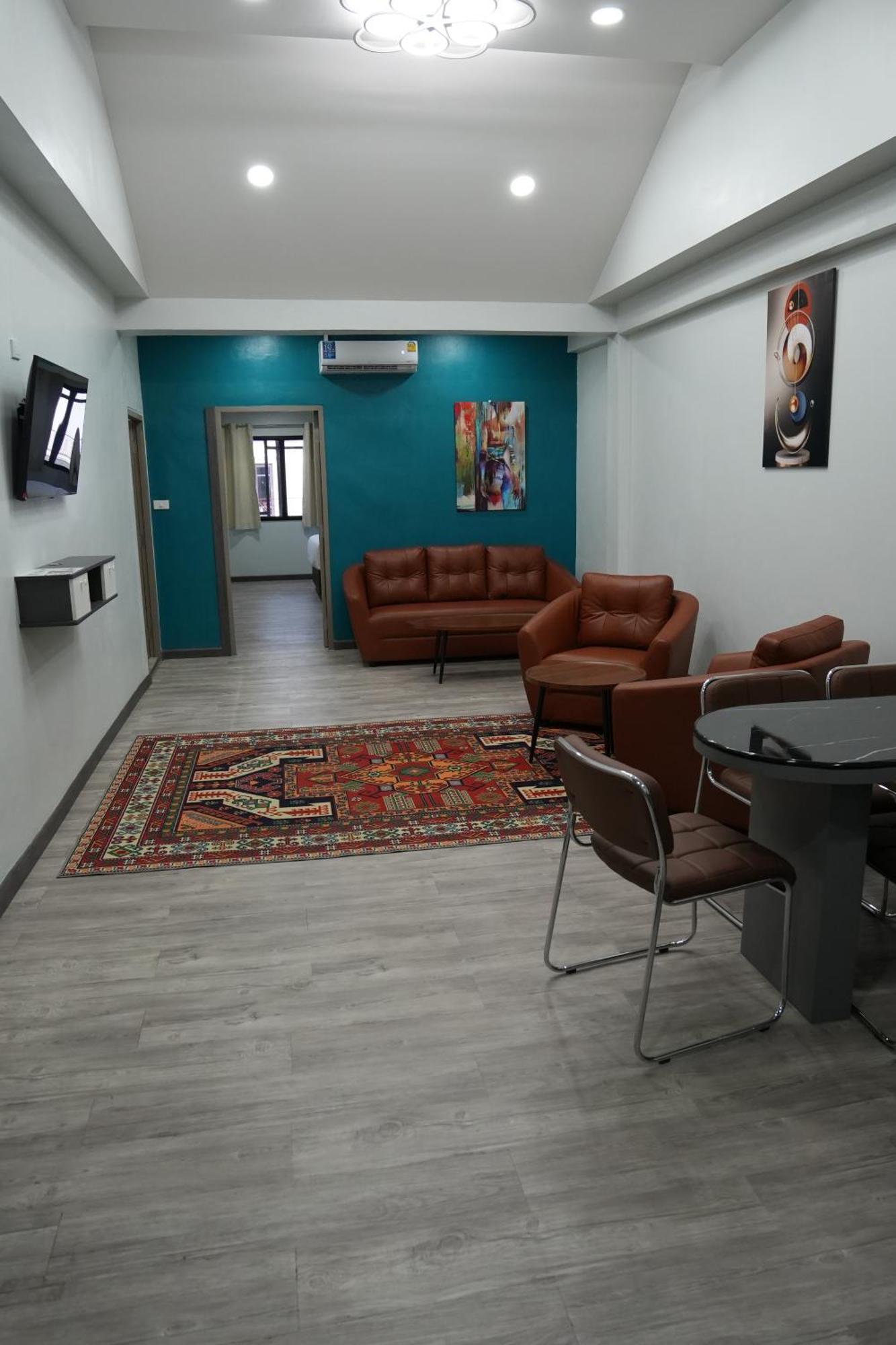 Superior Suite