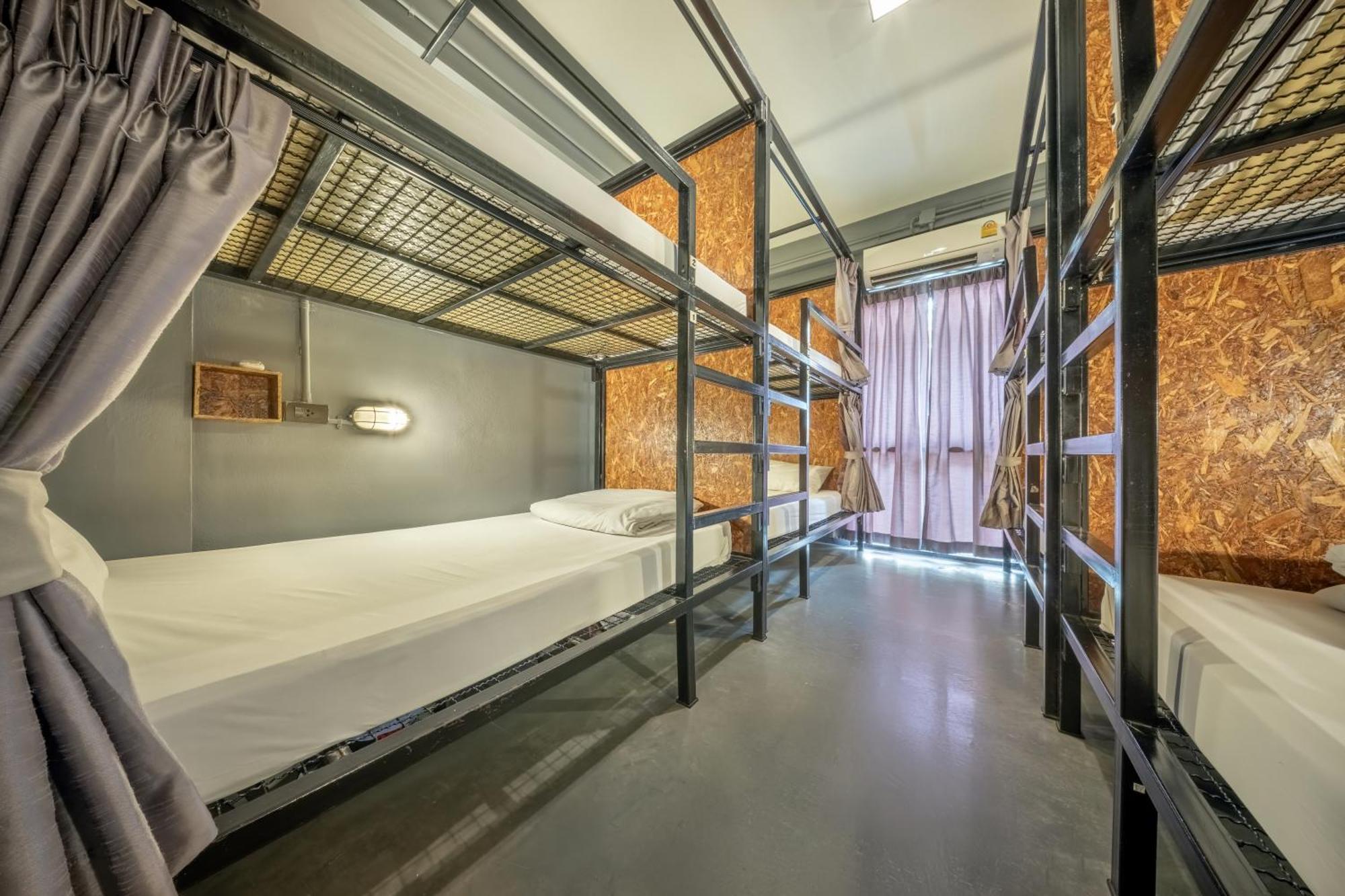 Bunk Bed Mixed Dormitory Room,1630893880:JPEG