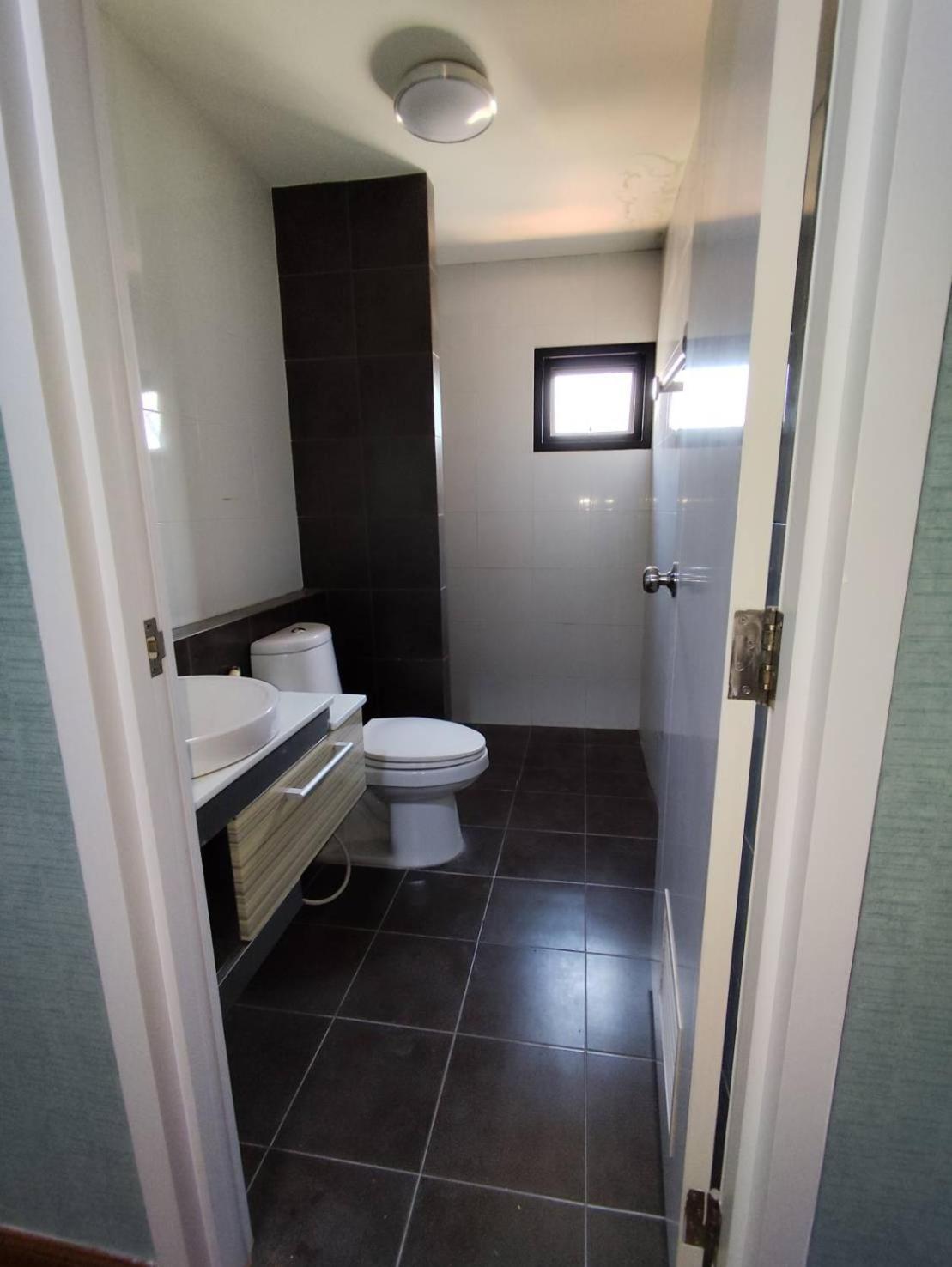 Quadruple Room Private Bathroom