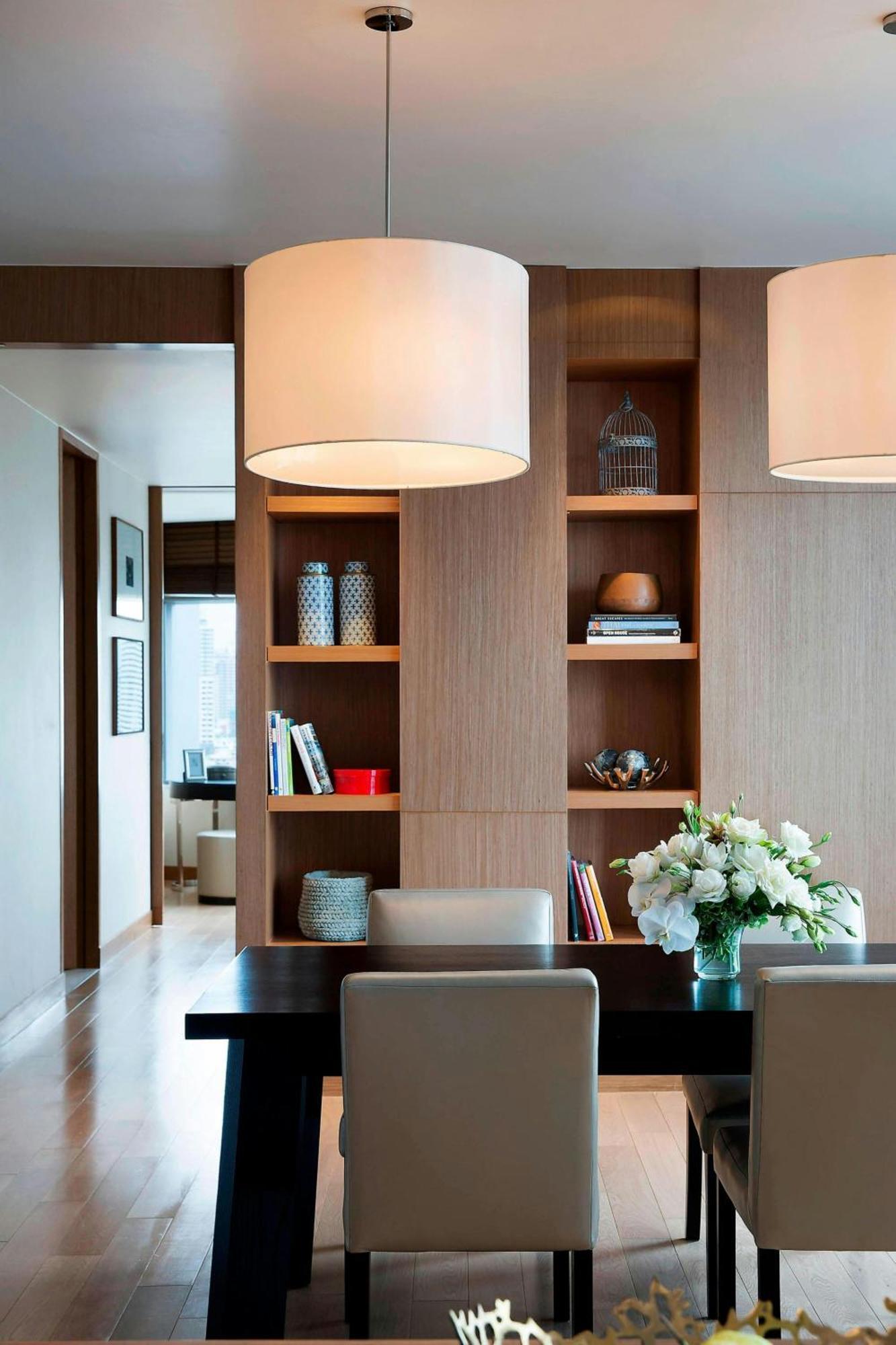 Three-Bedroom Apartment City View