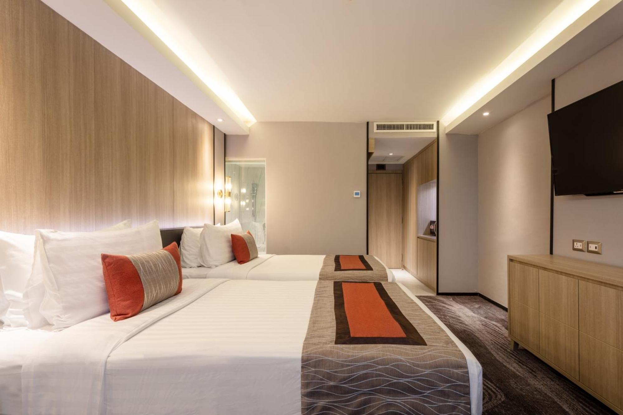 Deluxe Double or Twin Room