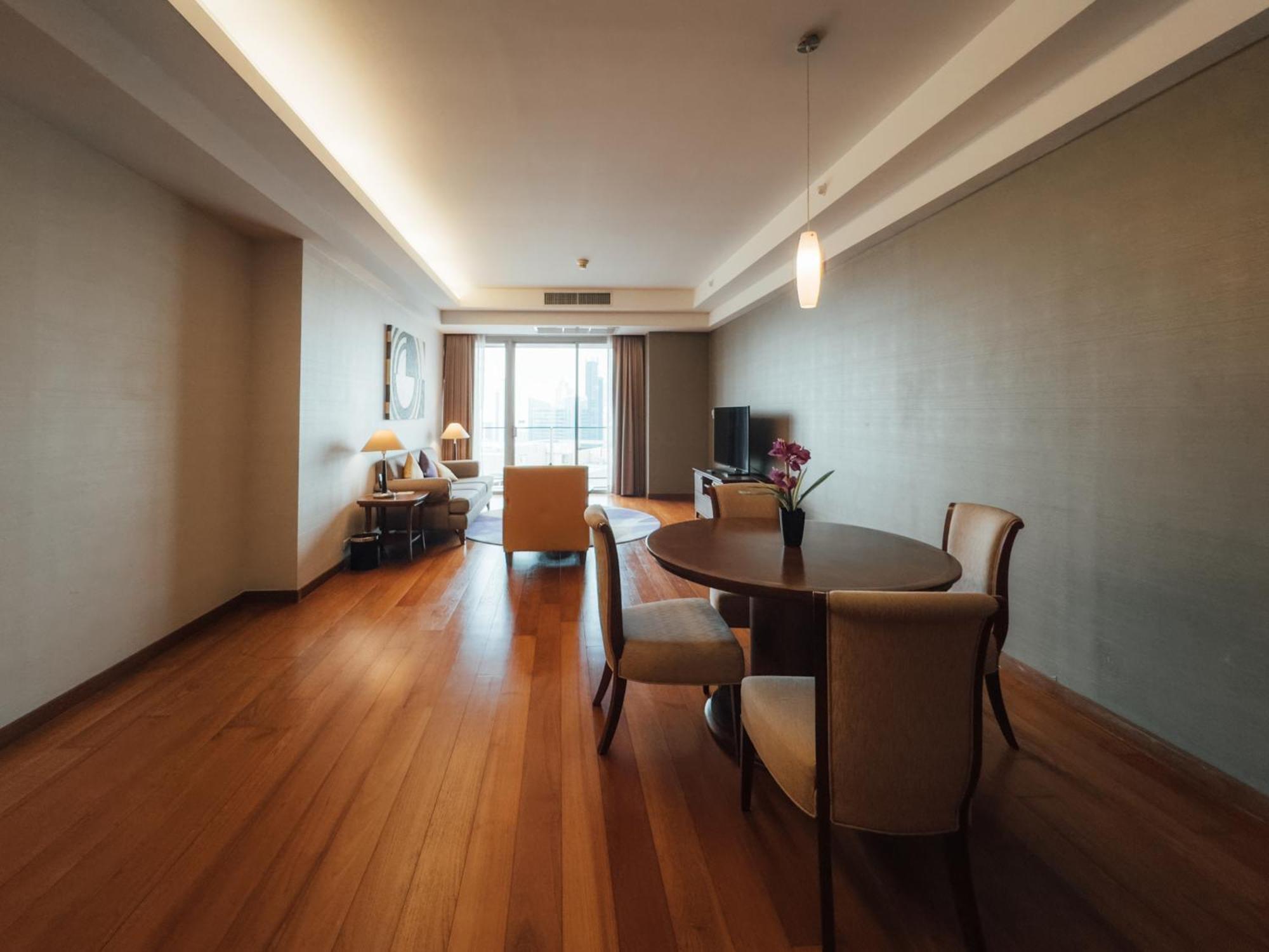 Two-Bedroom Deluxe Apartment