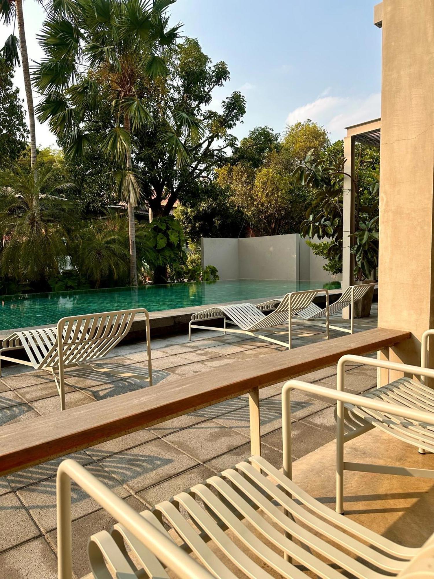 Queen Room Pool View