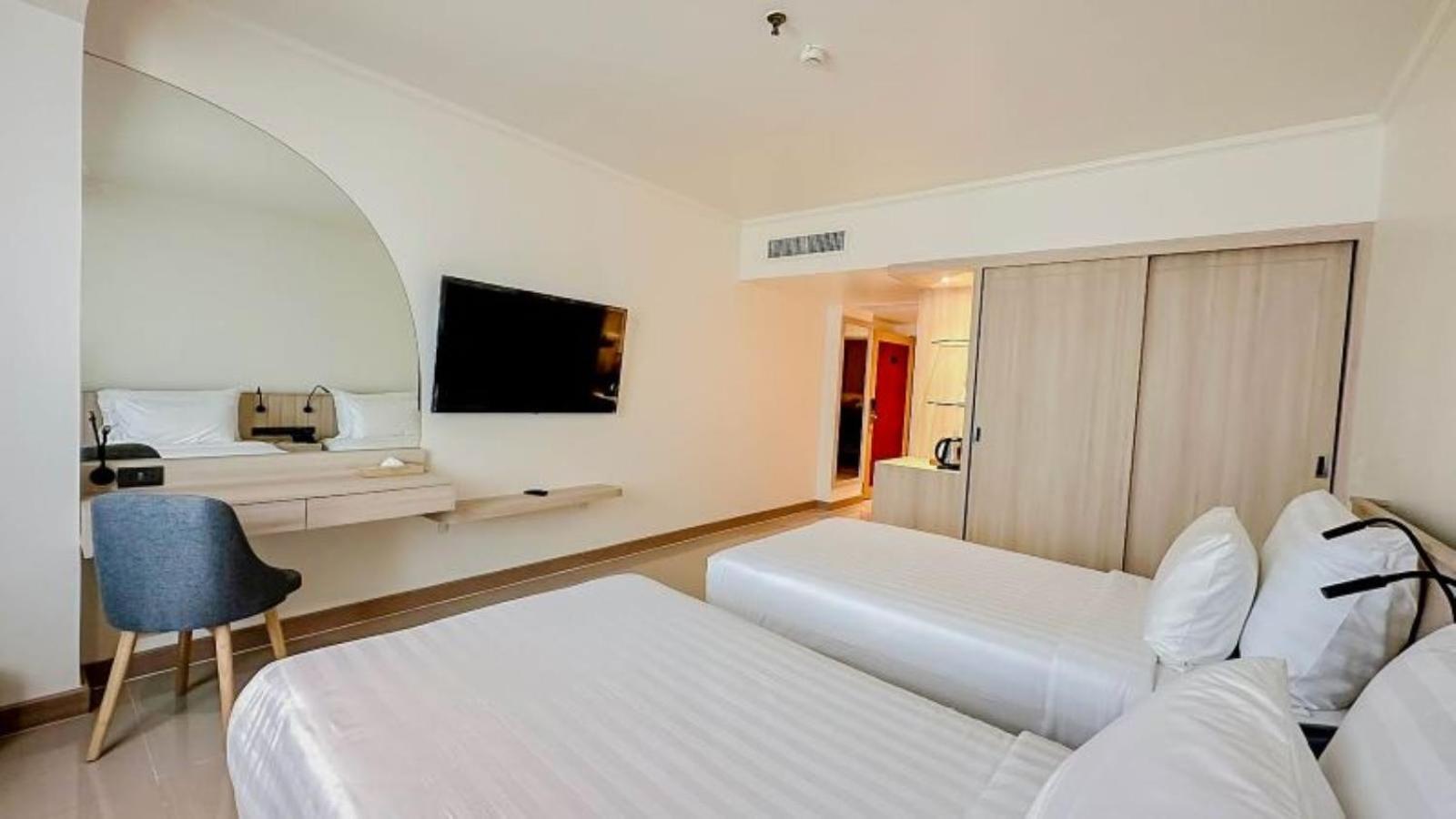 Premium Deluxe Room