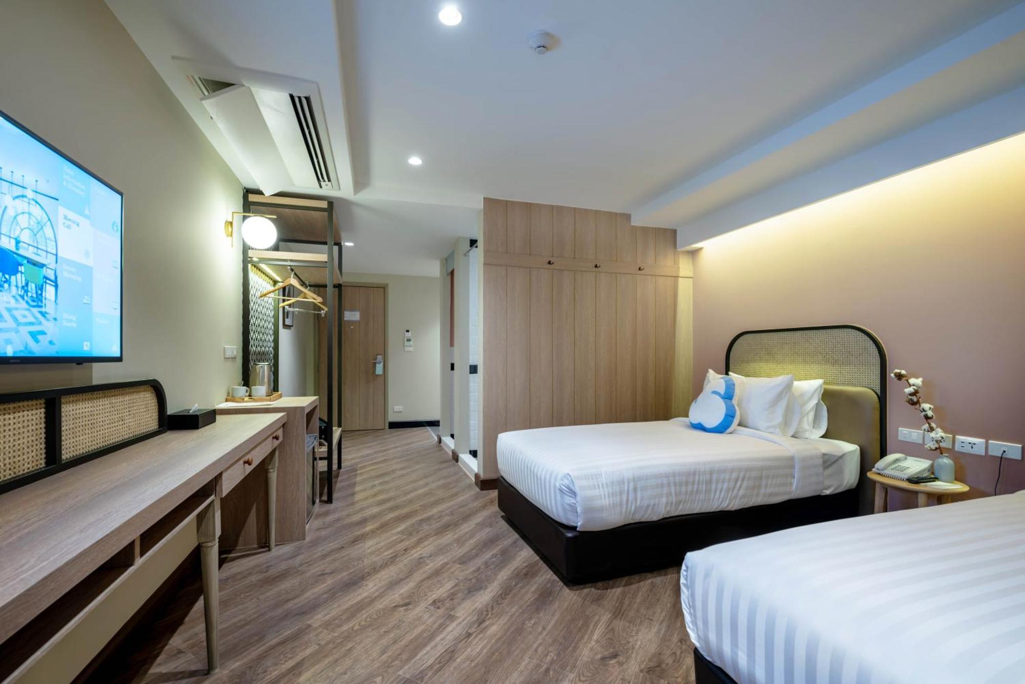 Double or Twin Room No Window