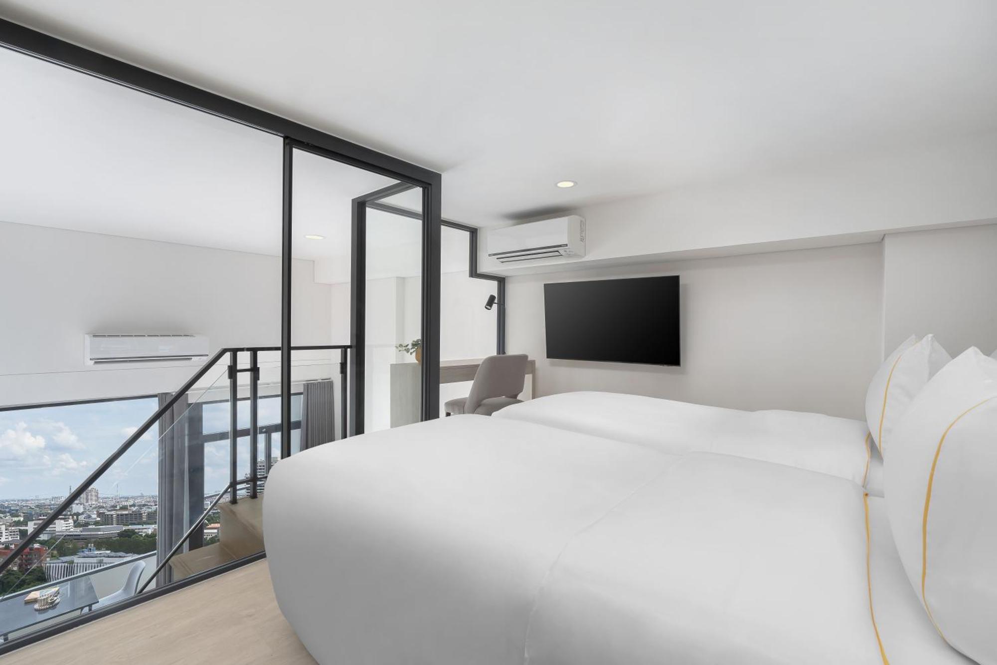 Premier Studio Duplex Twin
