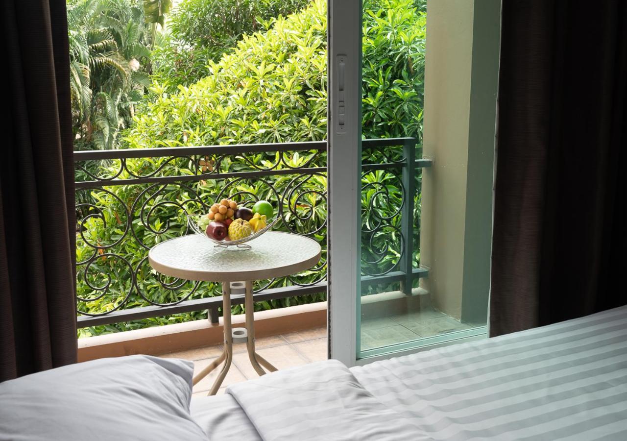 Triple Room Balcony