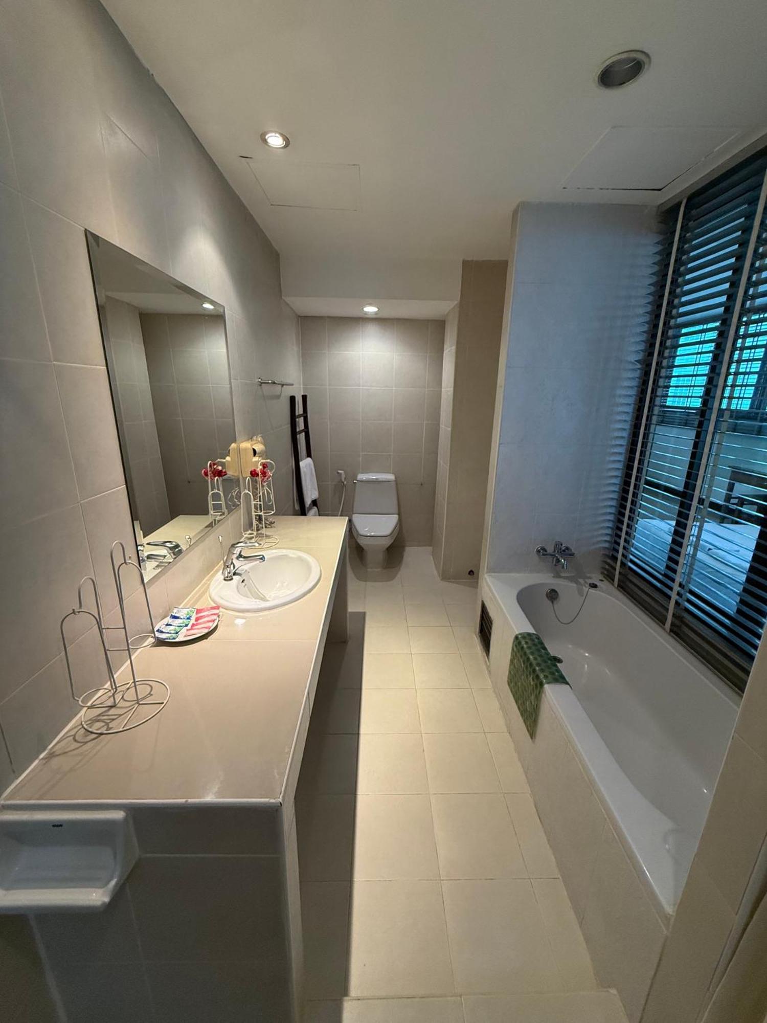 Family Room Bath