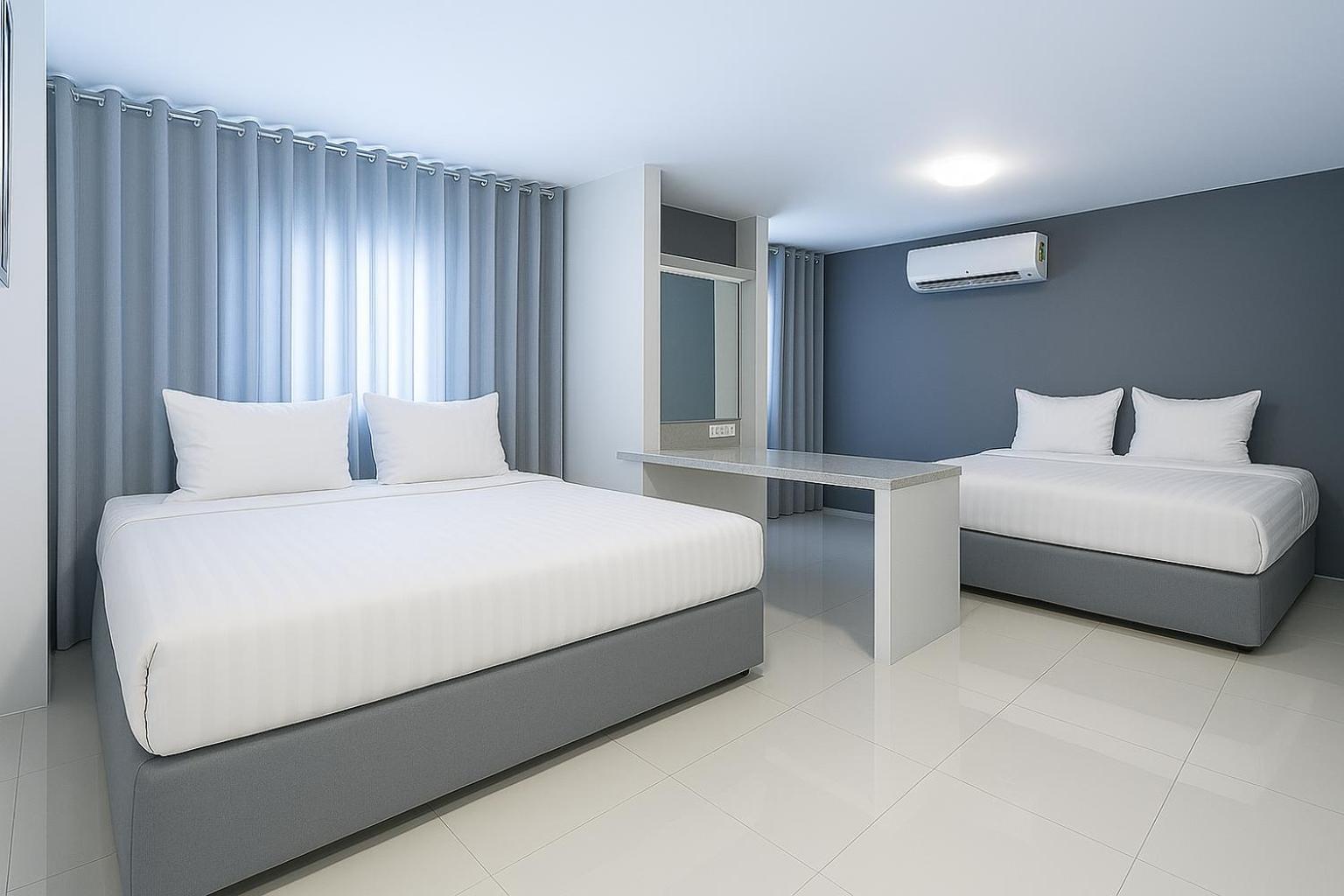 Quarto Quádruplo com Varanda