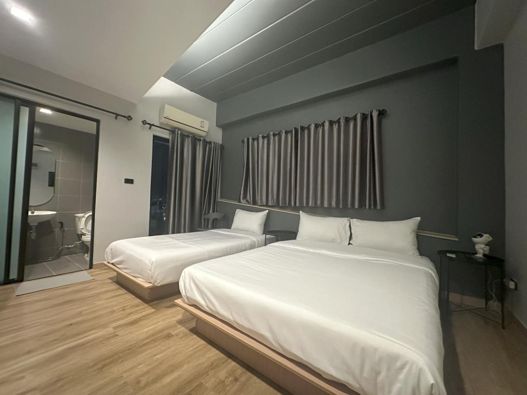 Triple Room Balcony