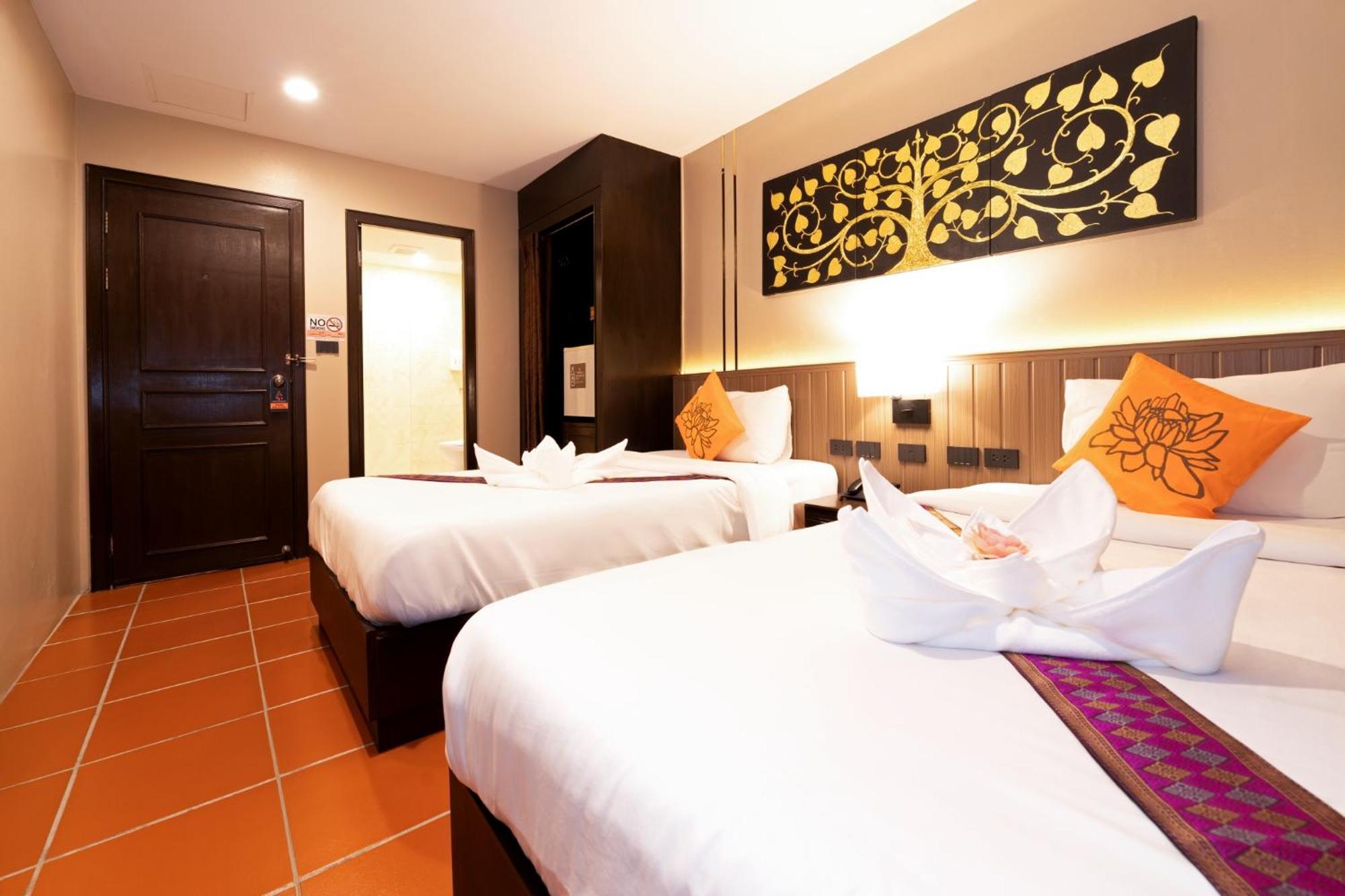 Standard Twin Room