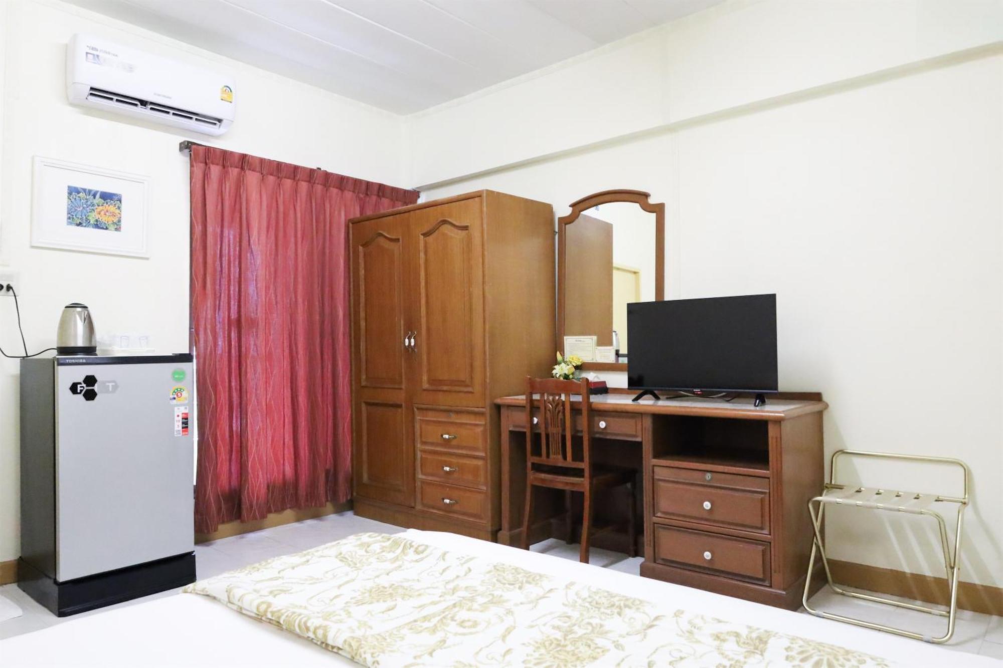 Standard Queen Room,1695327643:JPEG