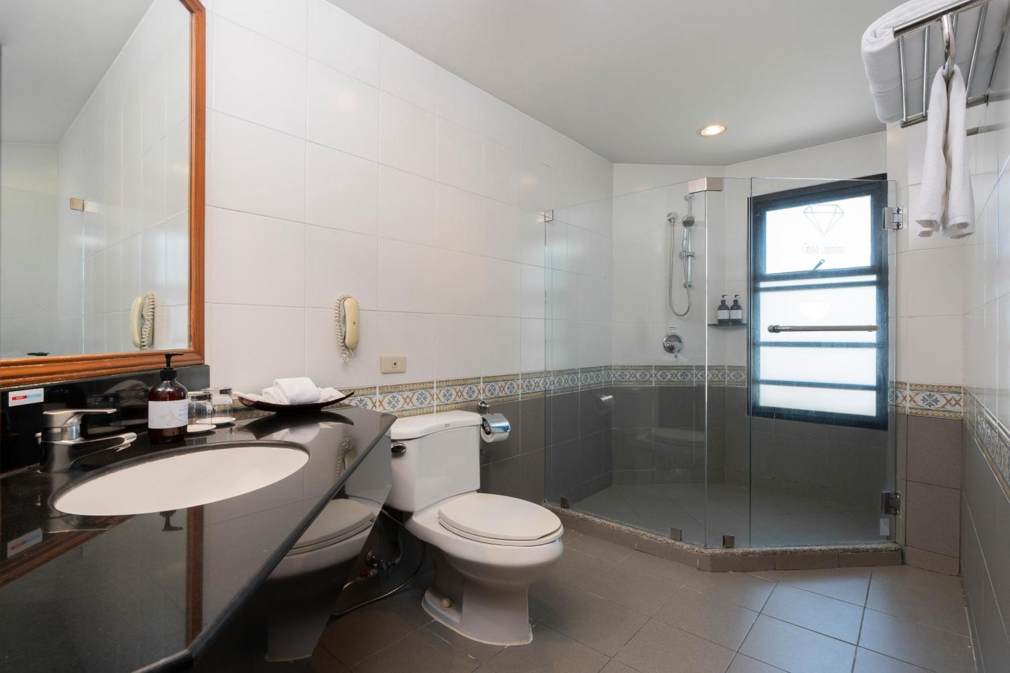 Two-Bedroom Deluxe Suite
