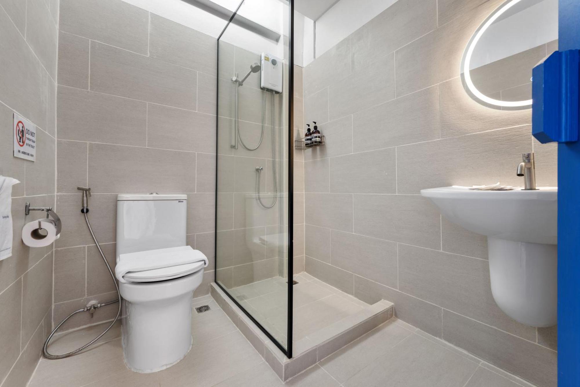 Executive Double Room with Balcony,1698899991:JPEG