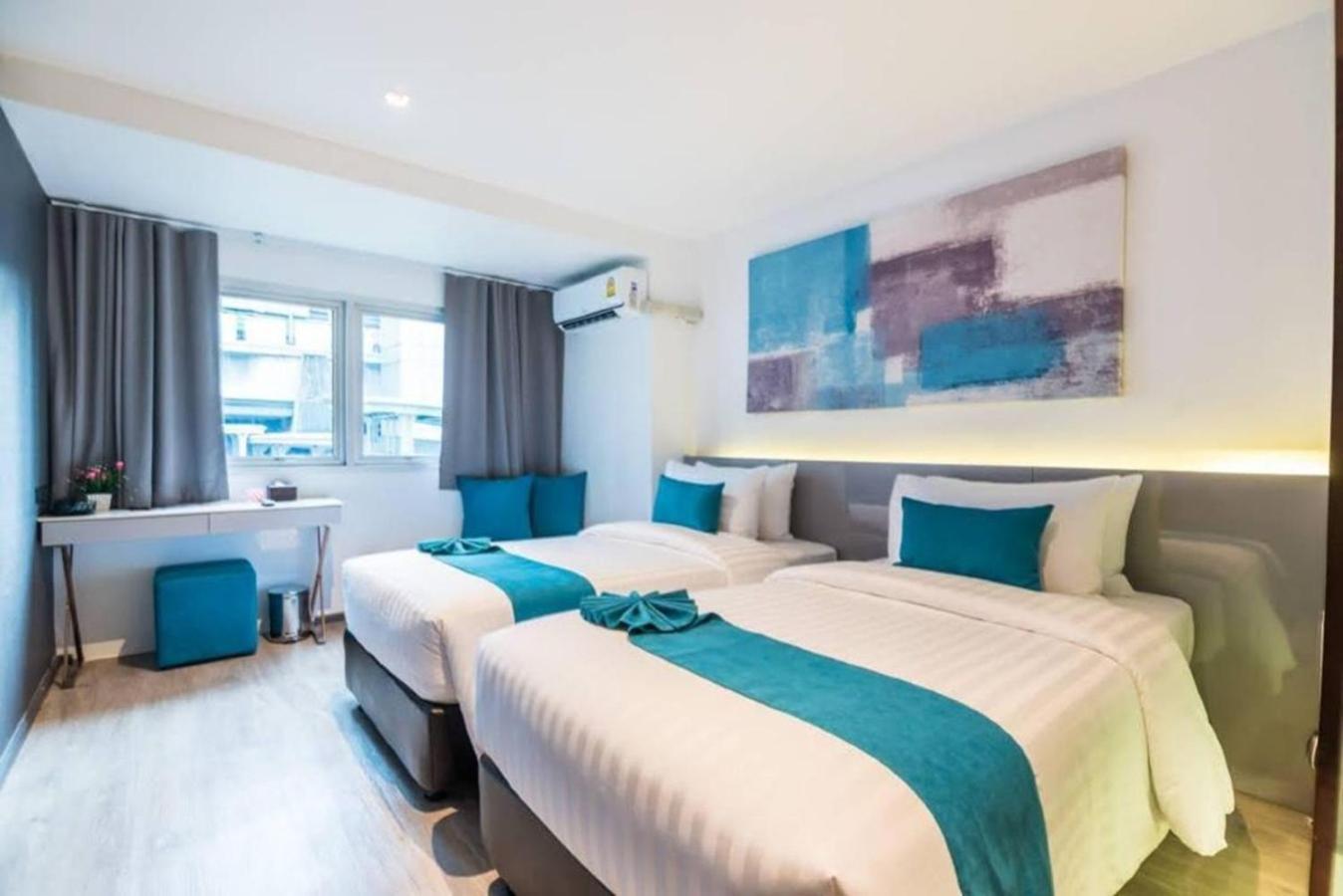 Executive Room