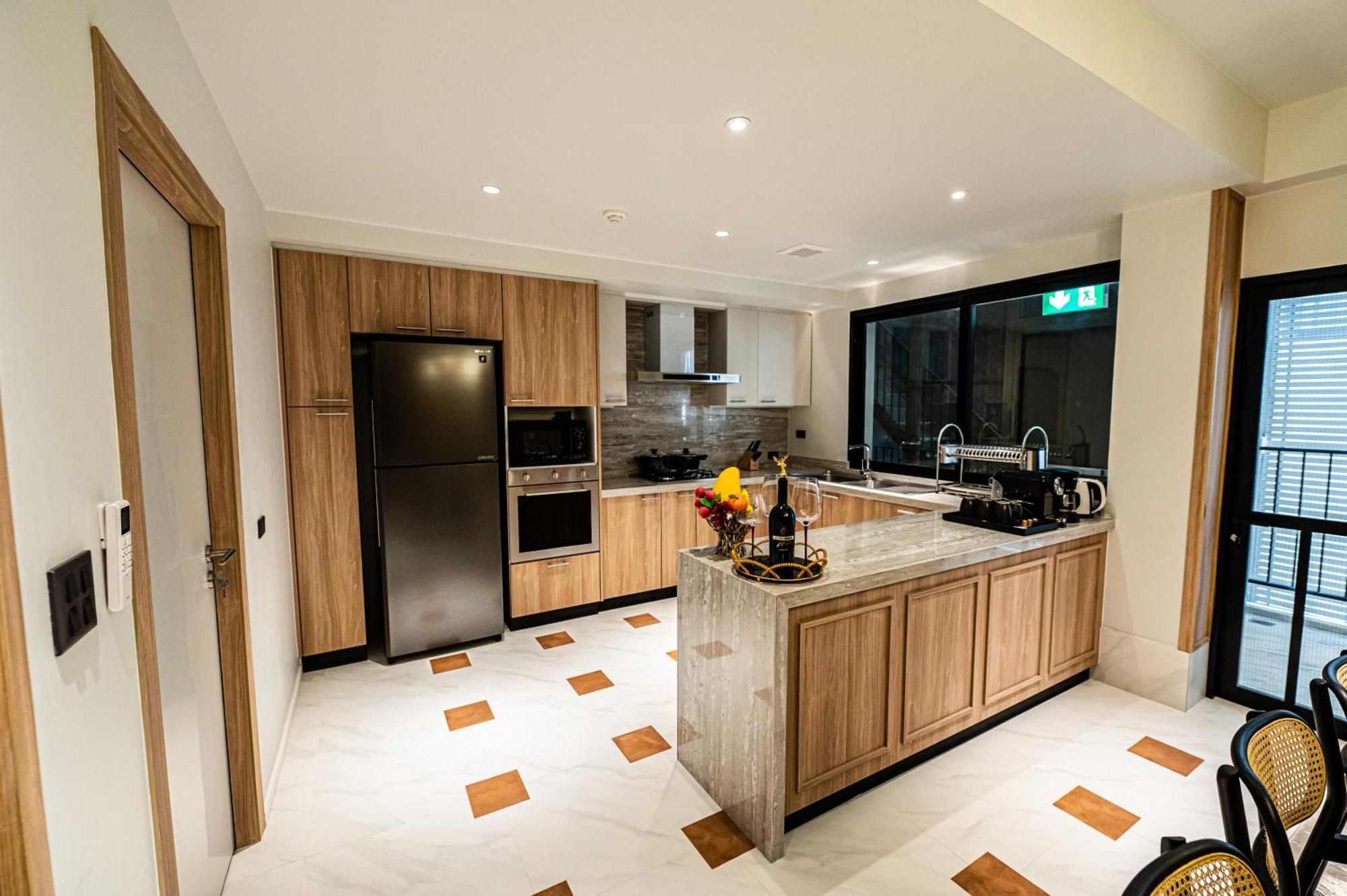 Executive Suite