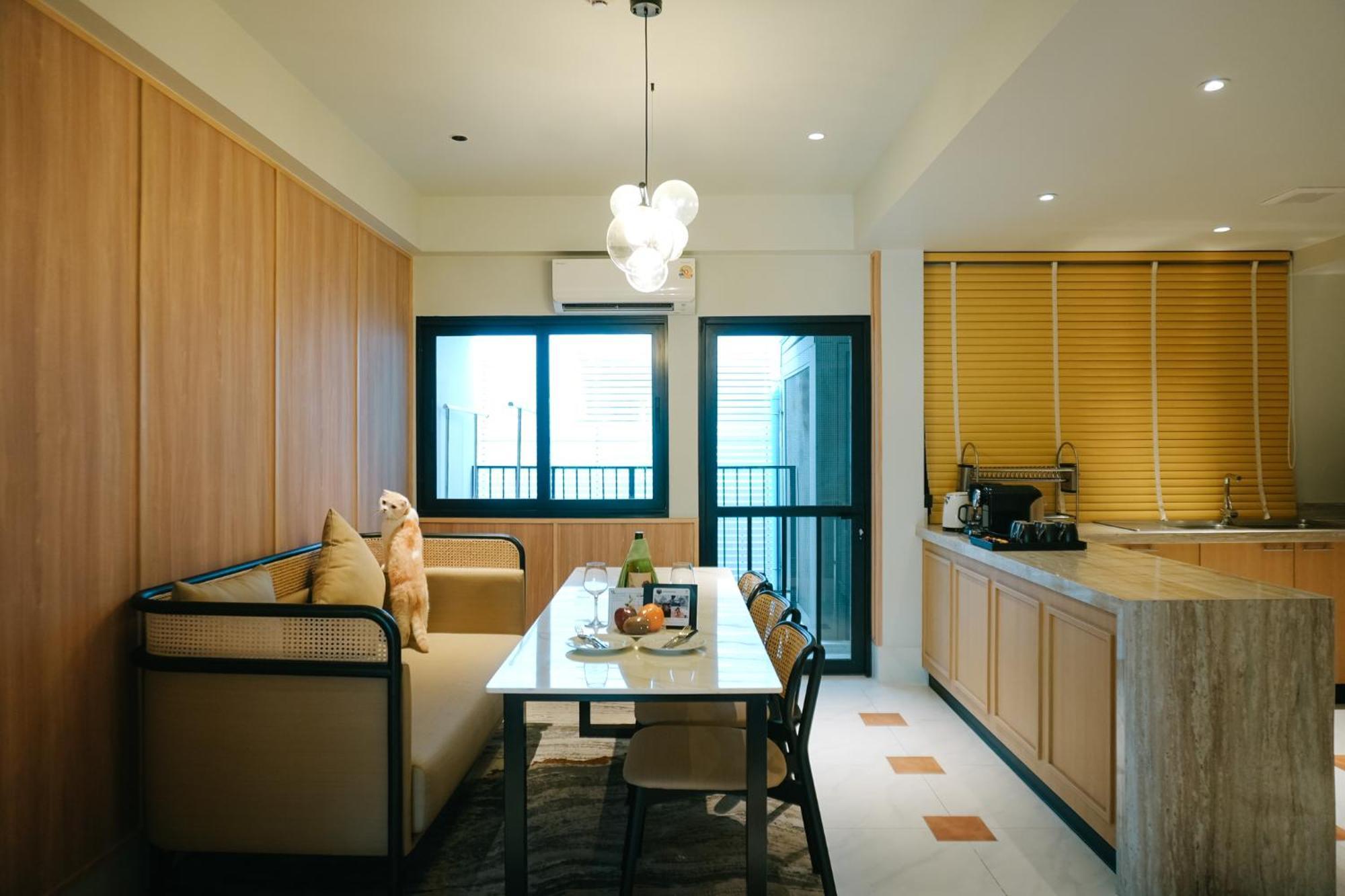 Executive Suite