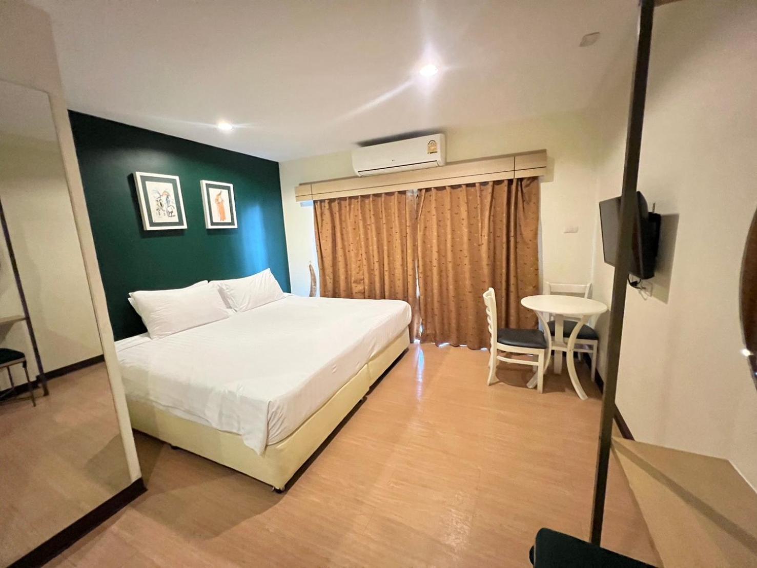 Deluxe Suite,1717128847:JPEG