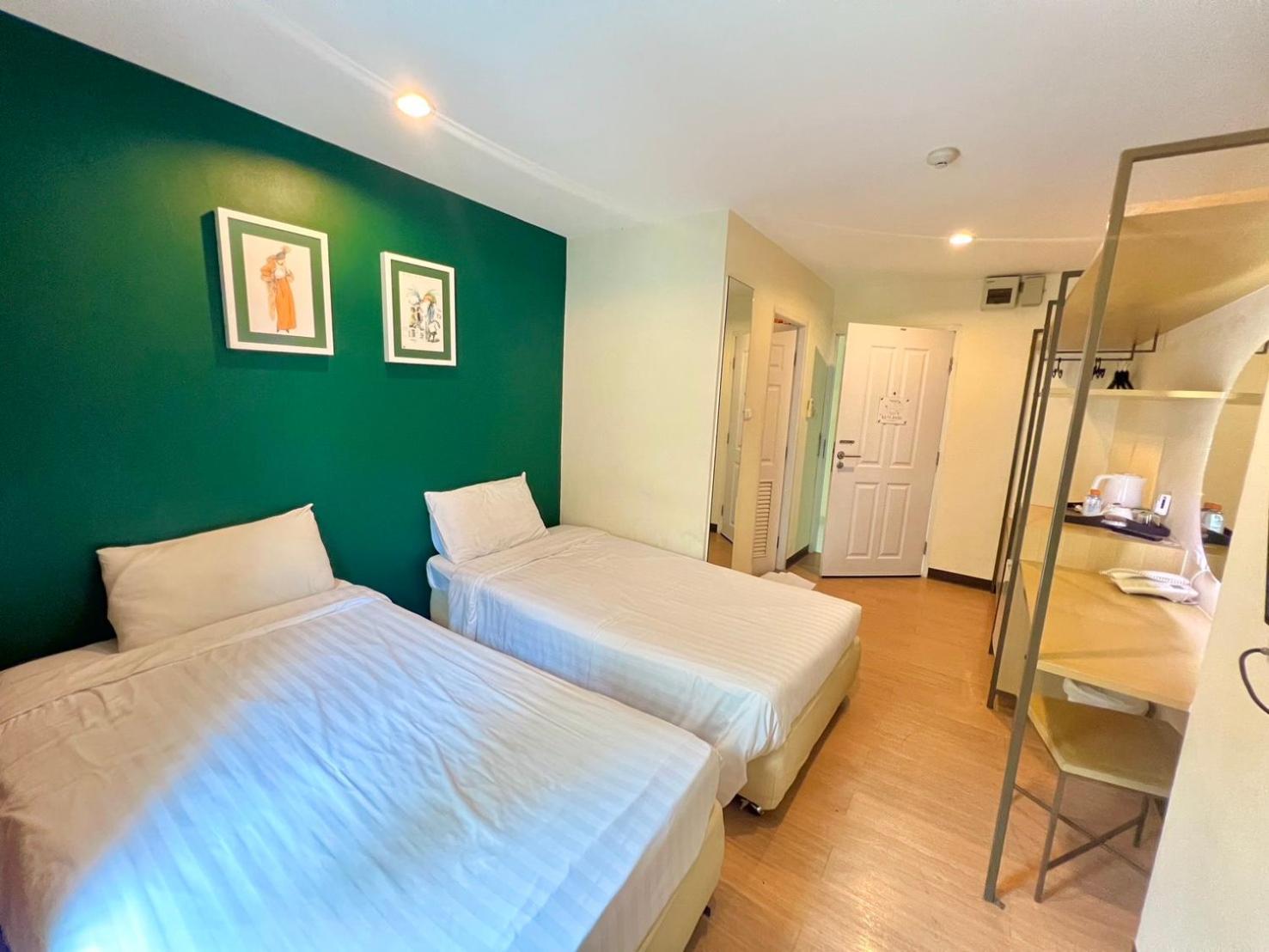 Deluxe Suite