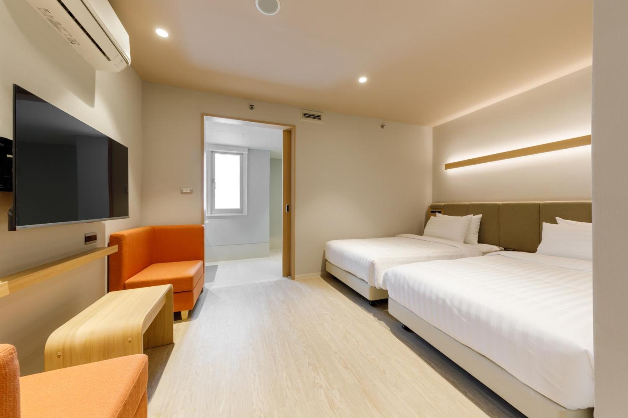 Standard Twin Room
