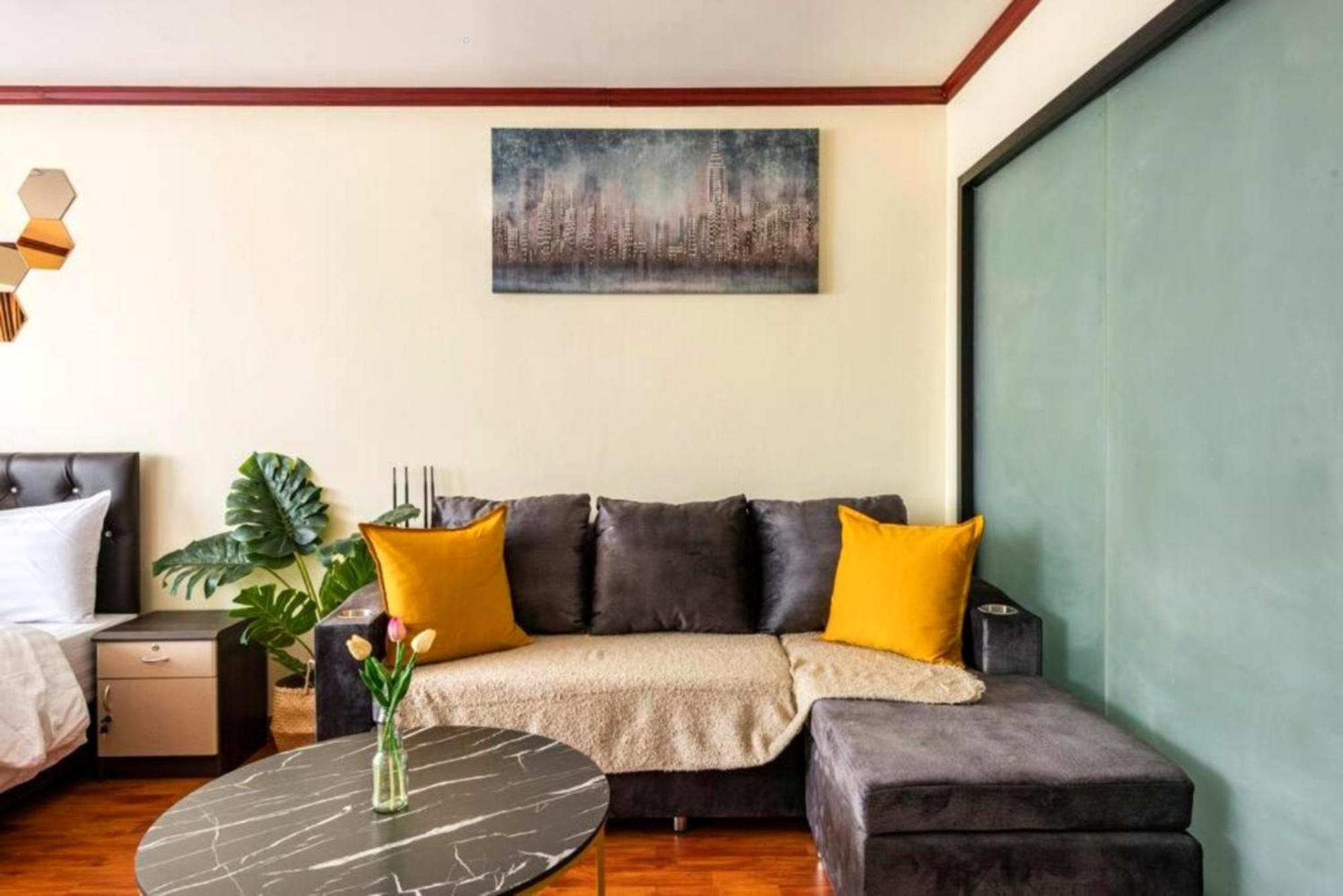 One-Bedroom Apartment,1724828179:JPEG
