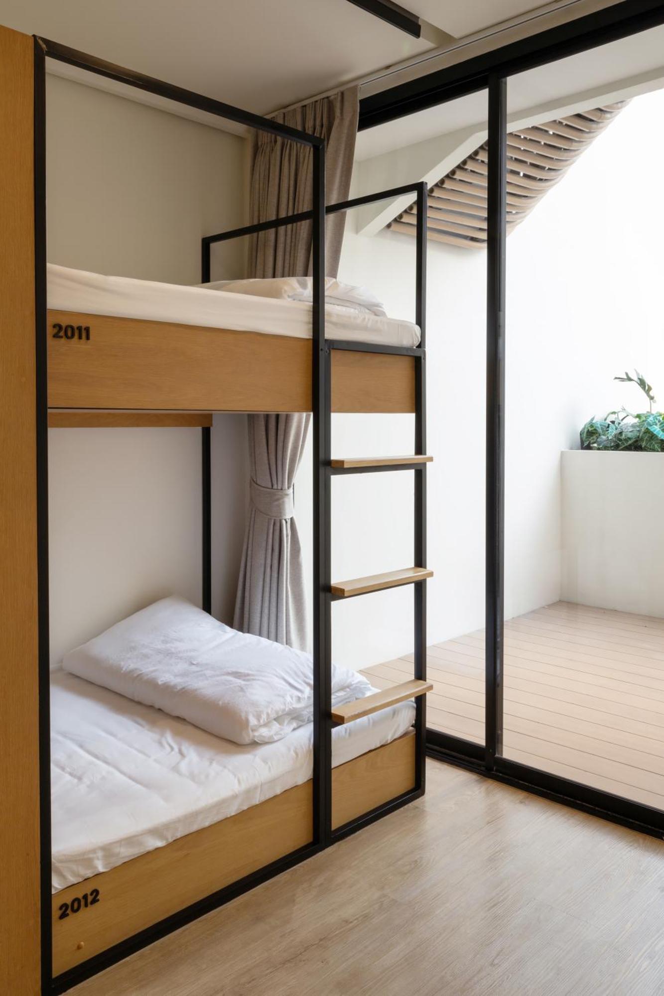 Bed 6-Bed Mixed Dormitory Room