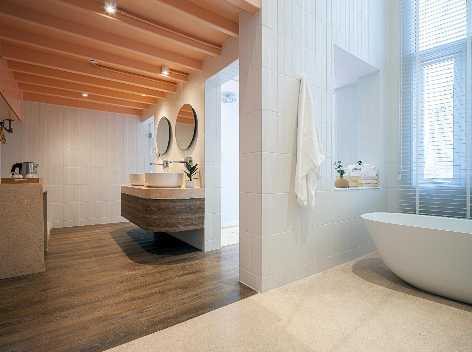 King Suite