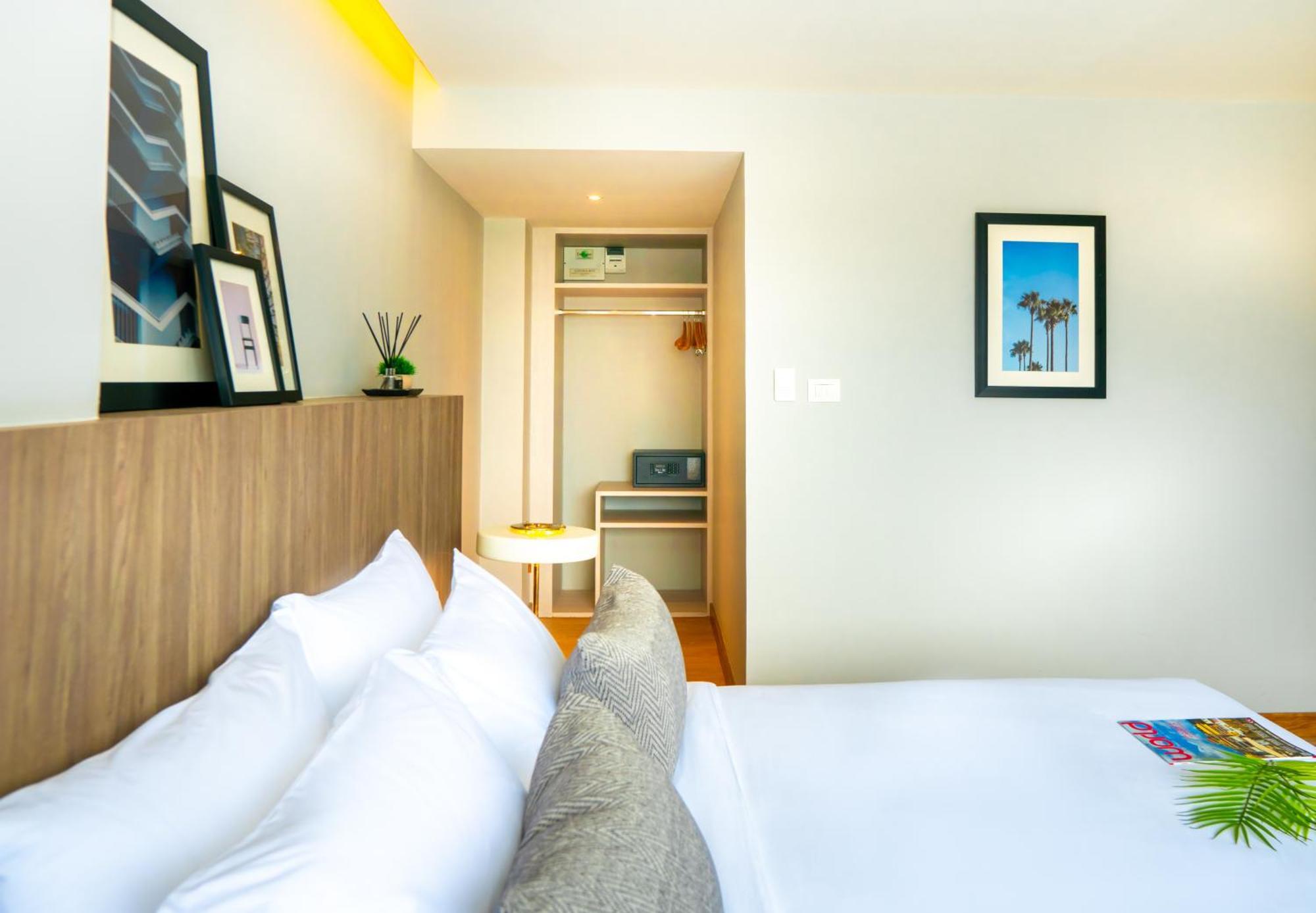 Standard King Room