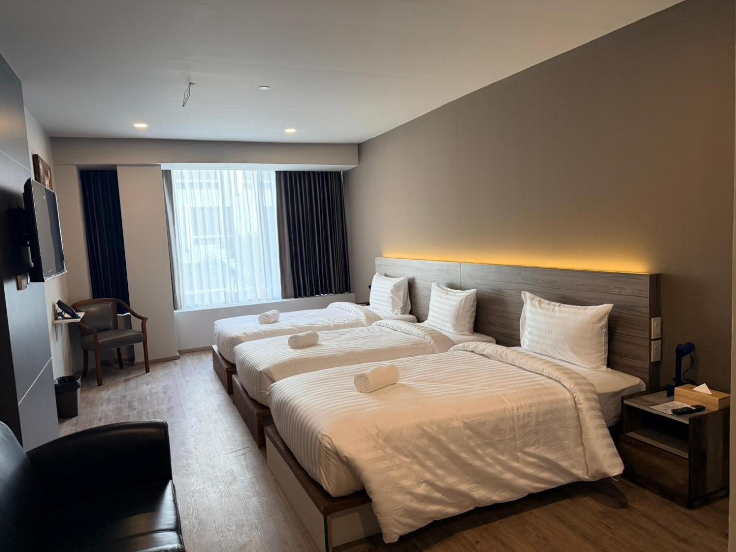 Triple Room